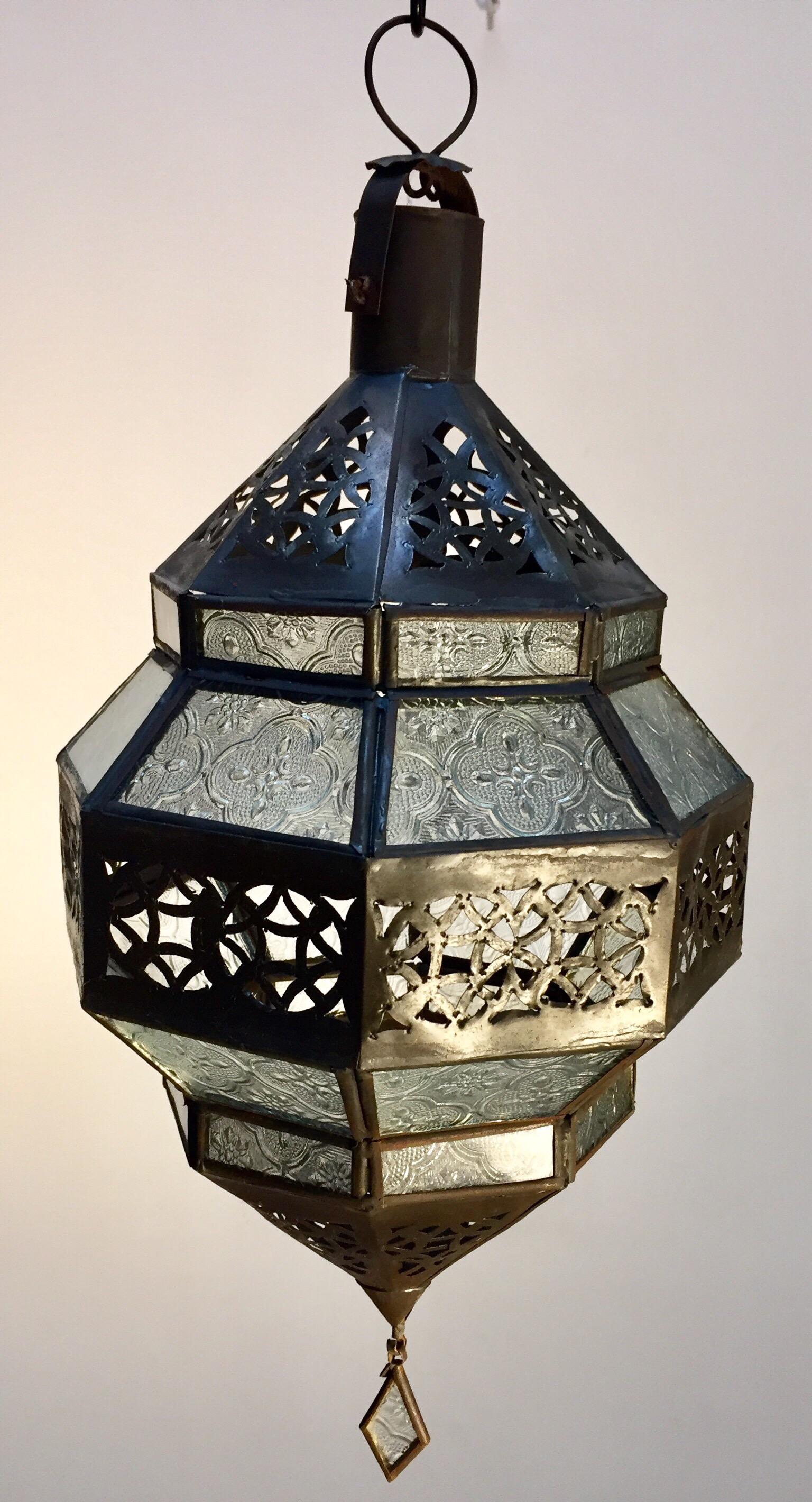 Marokkanische Metalllaterne, handgefertigt, achteckige Form mit klarem Glas 2