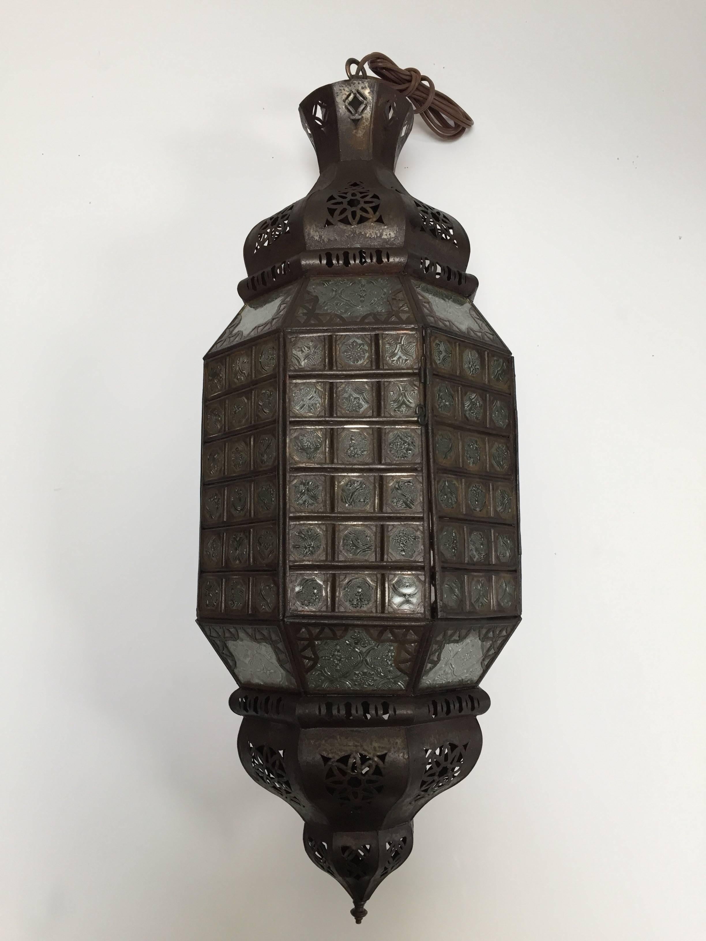Handcrafted Moroccan Moorish Metal Filigree and Glass Lantern Pendant 9