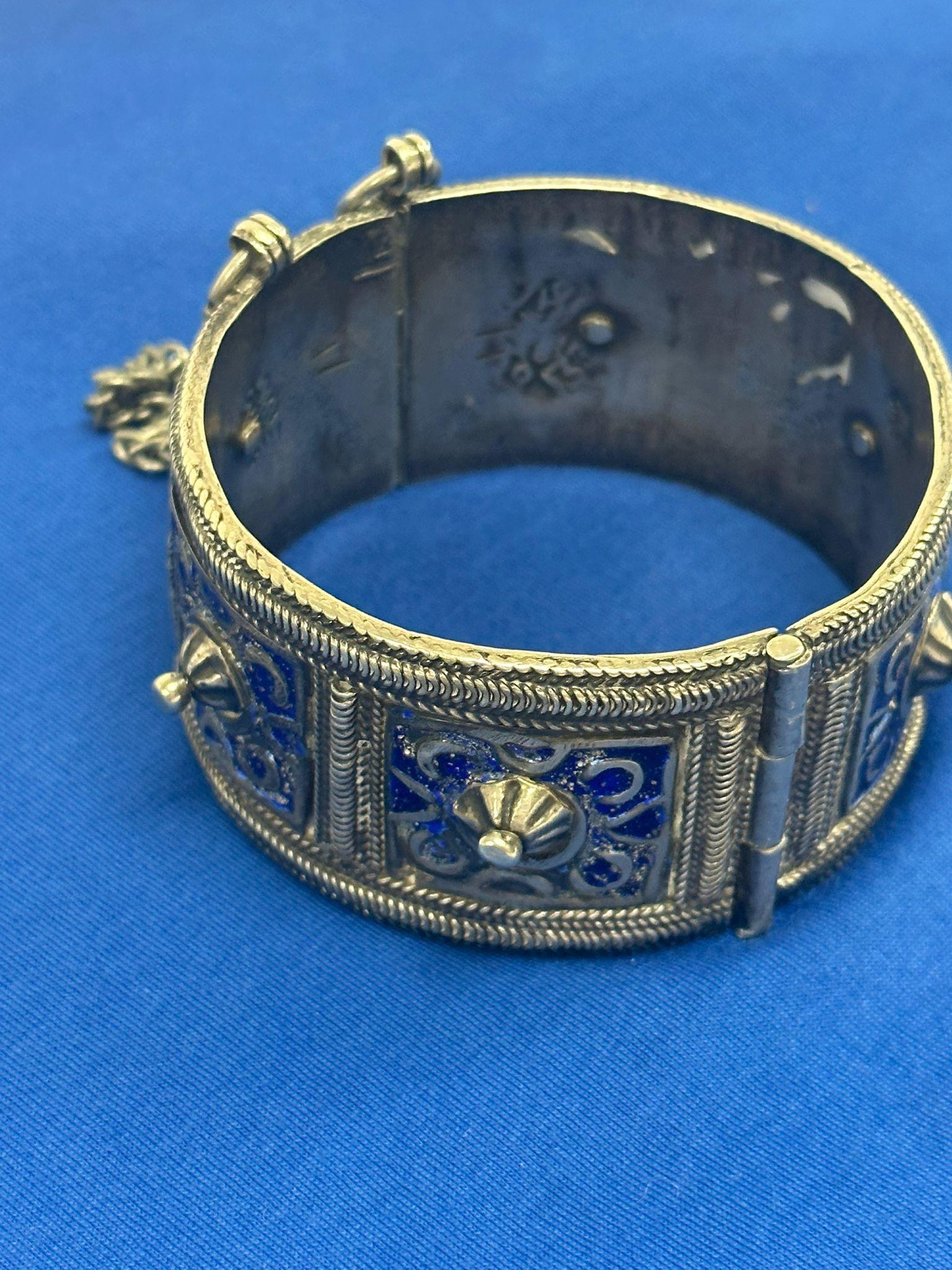Handcrafted Moroccan Silver Bracelet with Enamel, Jewish Bridal Jewlery For Sale 4