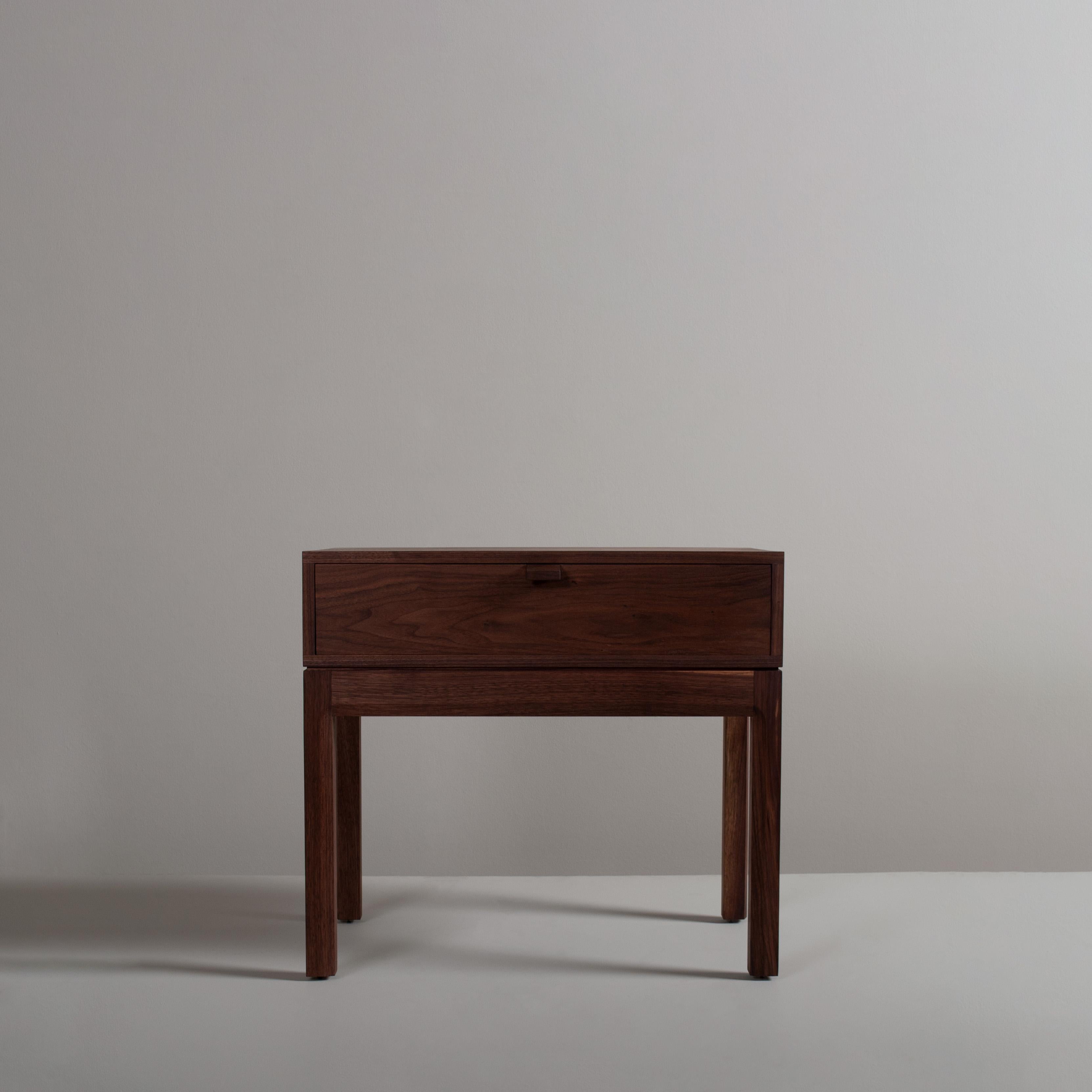 Handcrafted Nightstand, Walnut & Oak In New Condition For Sale In London, GB