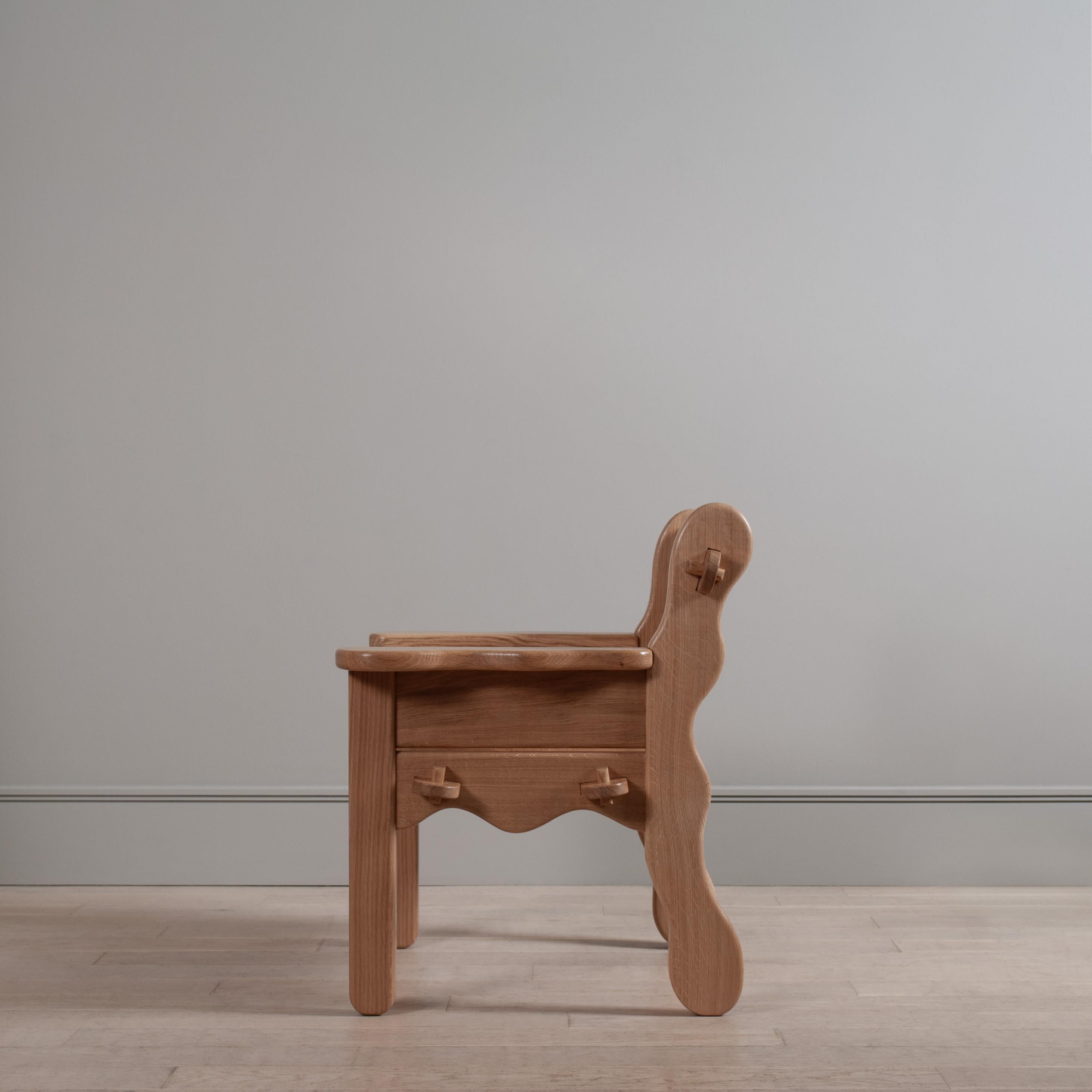 Handcrafted Oak Lounge Chair In New Condition For Sale In London, GB