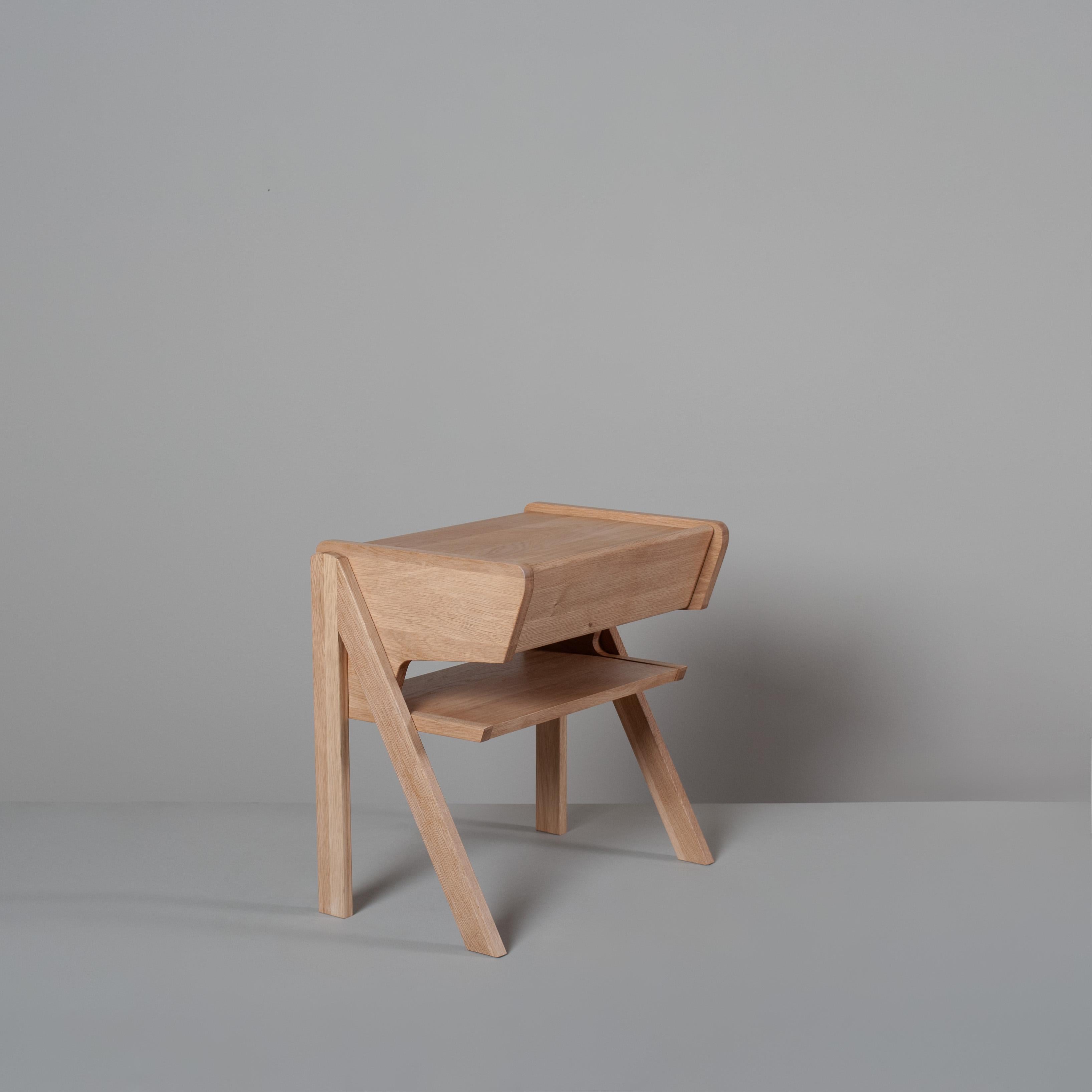Handcrafted Oak Night Stand In New Condition For Sale In London, GB