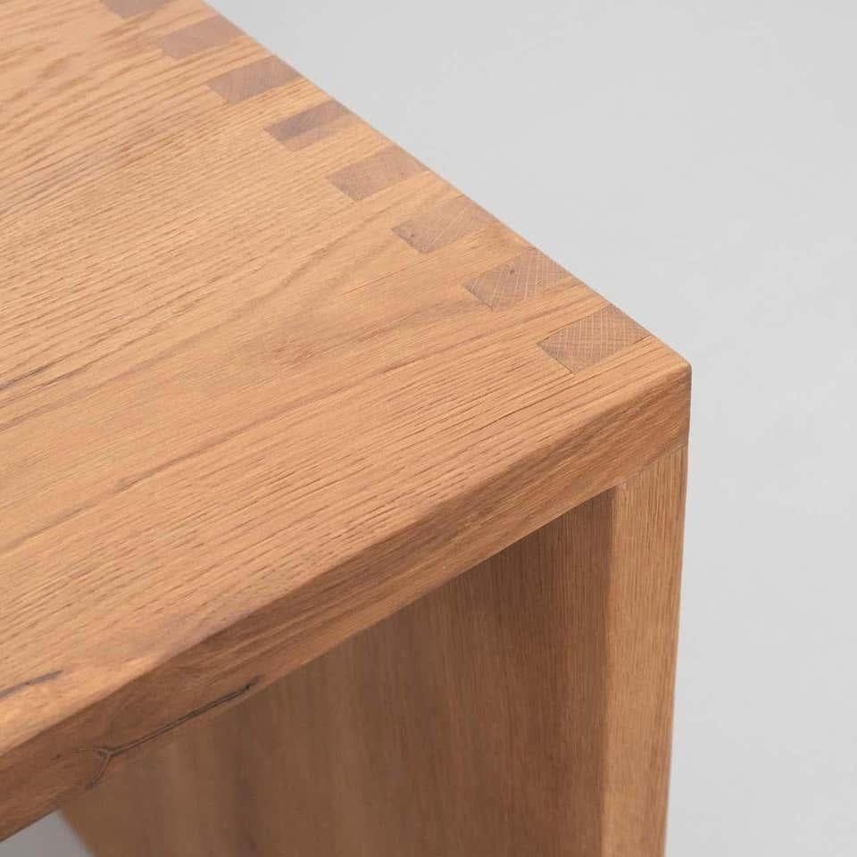 Mesa artesanal de roble de DADA est. Diseño de mediados de siglo Made in Barcelona en venta 1