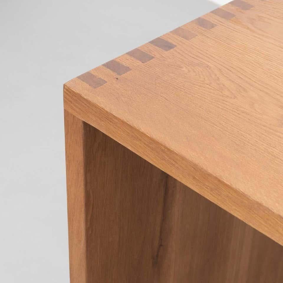 Mesa artesanal de roble de DADA est. Diseño de mediados de siglo Made in Barcelona en venta 3