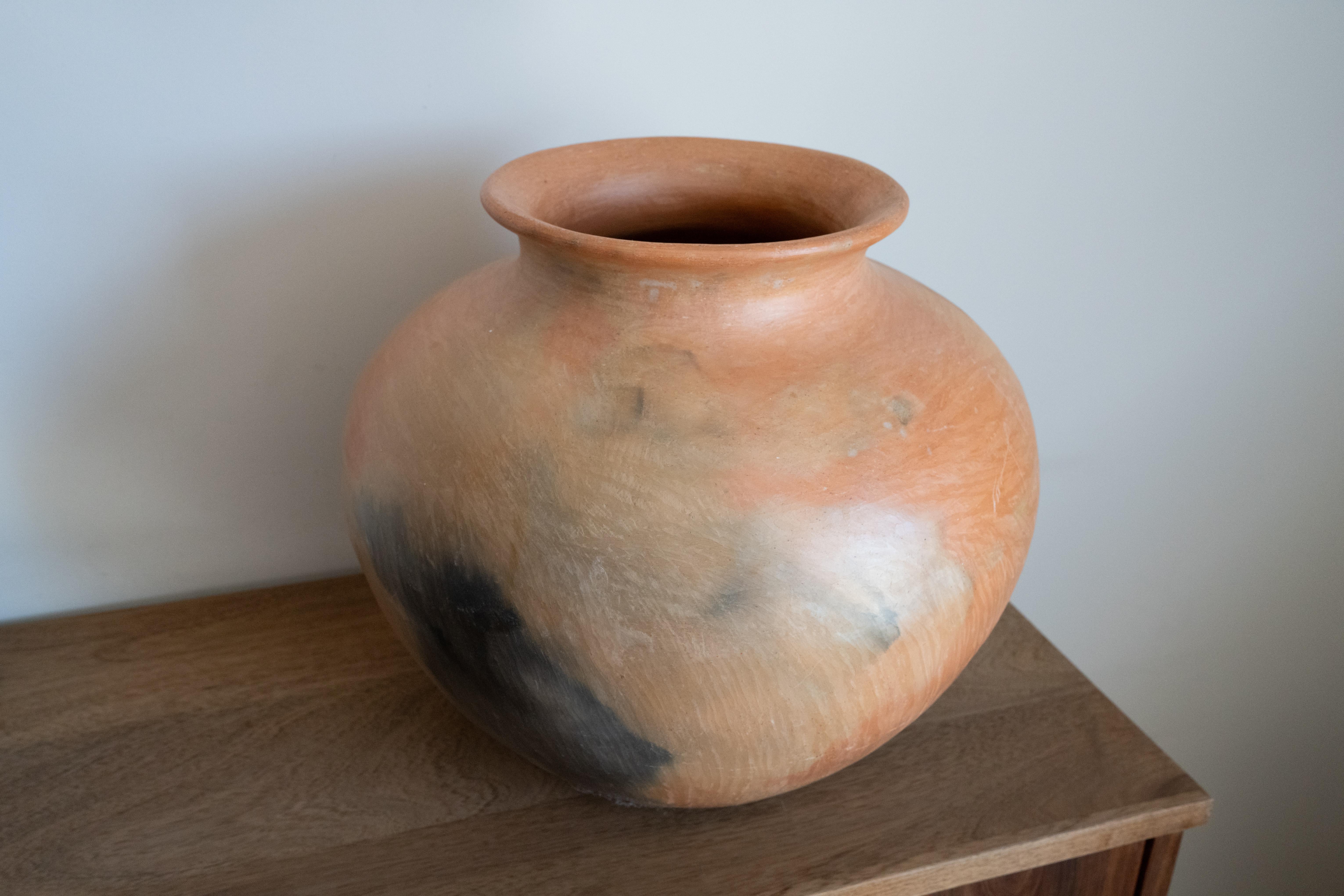 Vaso artigianale in argilla di Oaxacan Vaso artigianale messicano Vaso d'acqua Decor Ceramica in vendita 1