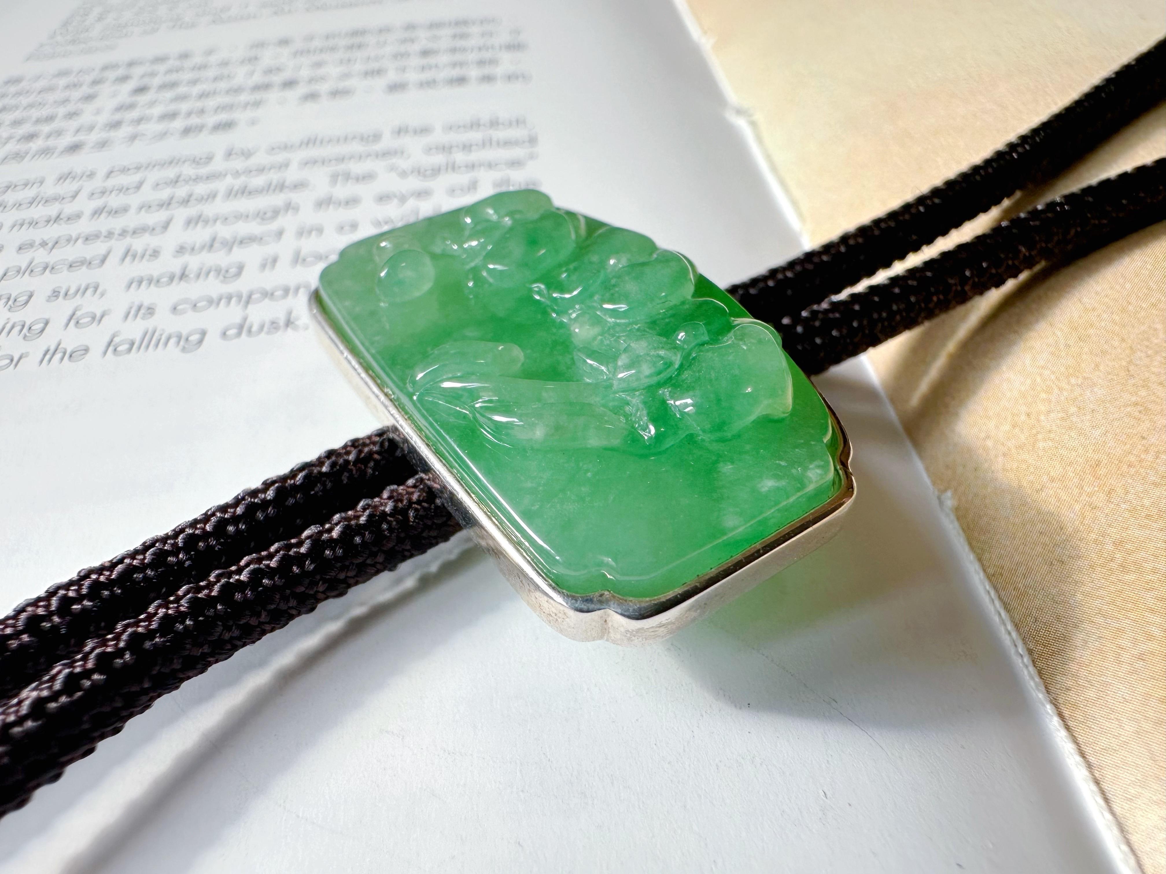 Collana con ciondolo di giada verde vivo e fiore di orchidea, realizzata a mano, con cordoncino in argento in vendita 6