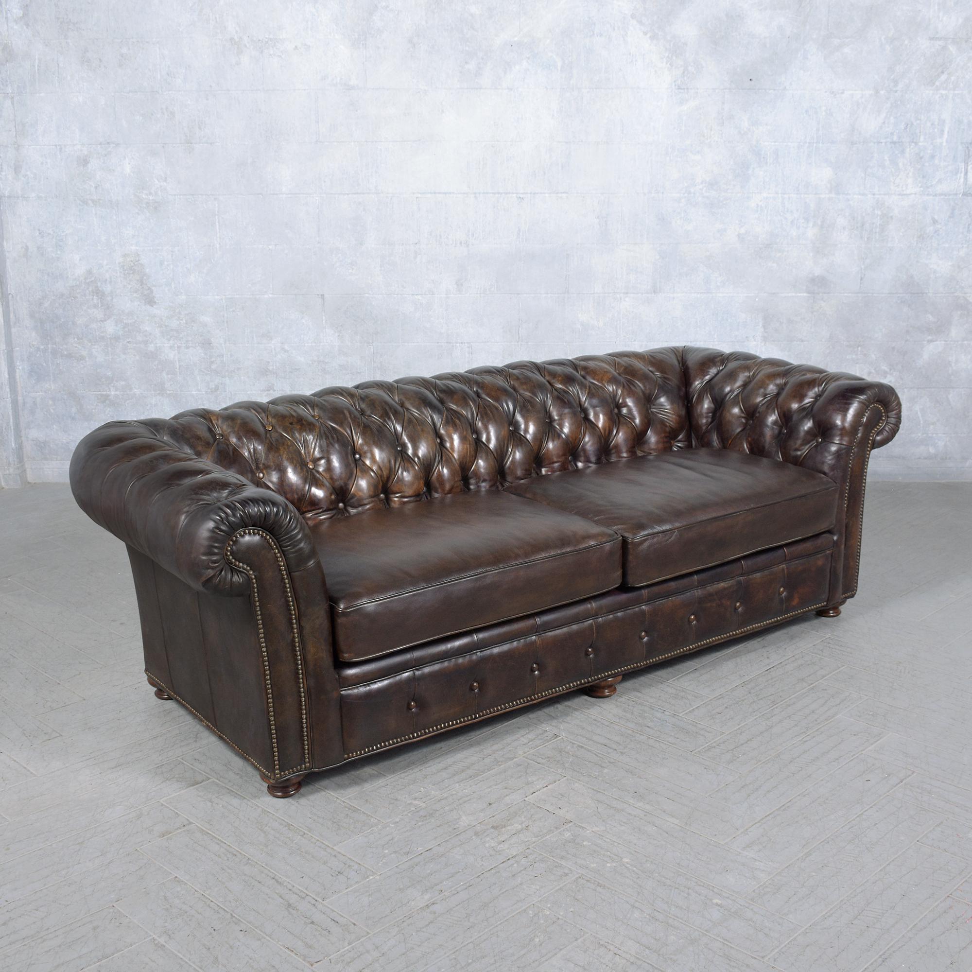1970s Vintage Chesterfield Sofa: Brown Leather Elegance 1