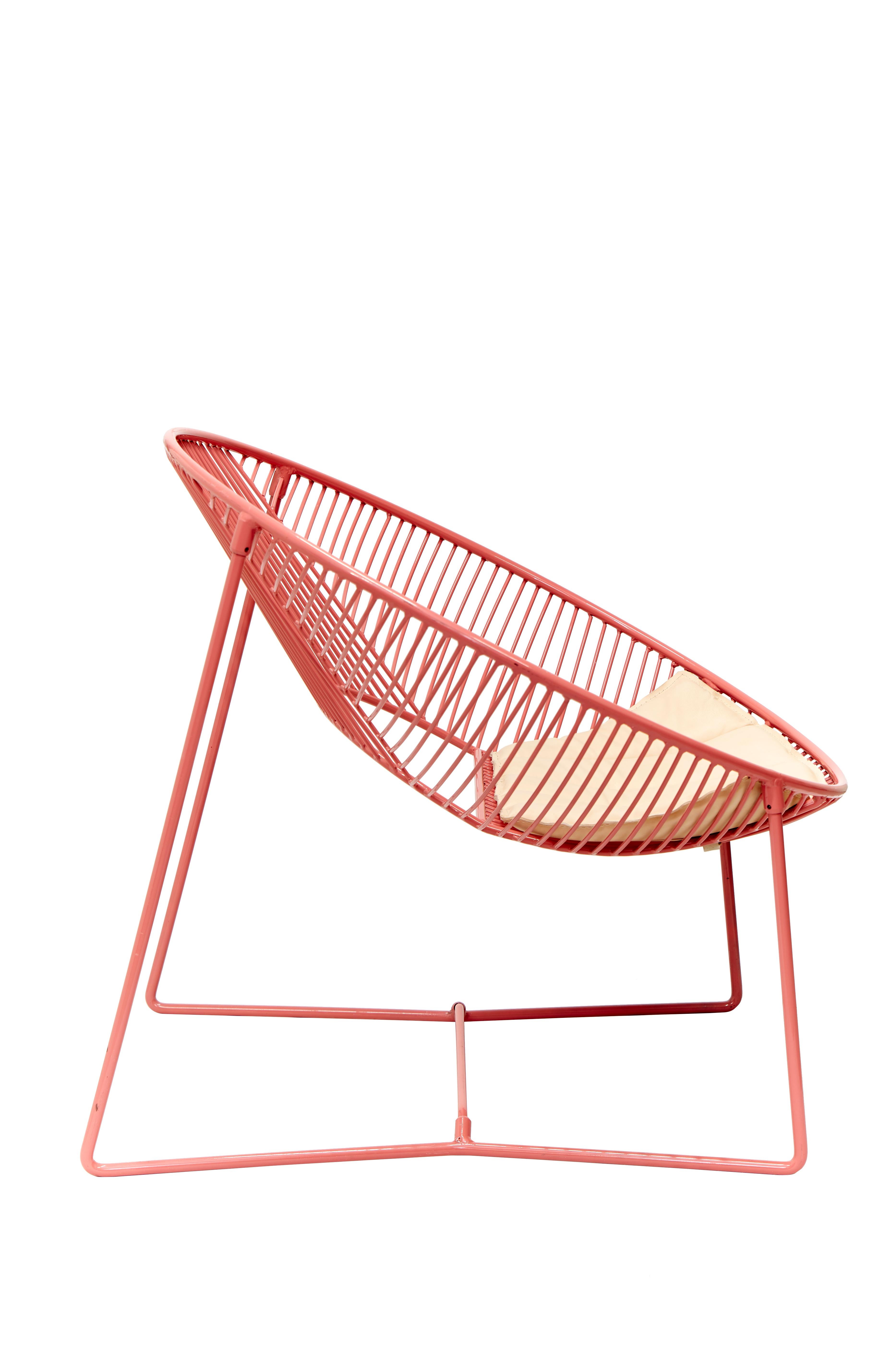 Handcrafted Outdoor Cali Wire Lounge Chair, pulverbeschichteter Stahl (Poliert) im Angebot