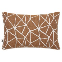 Handgefertigtes Outdoor-Kissen aus strukturiertem, geometrischem Gewebe, hergestellt in Italien