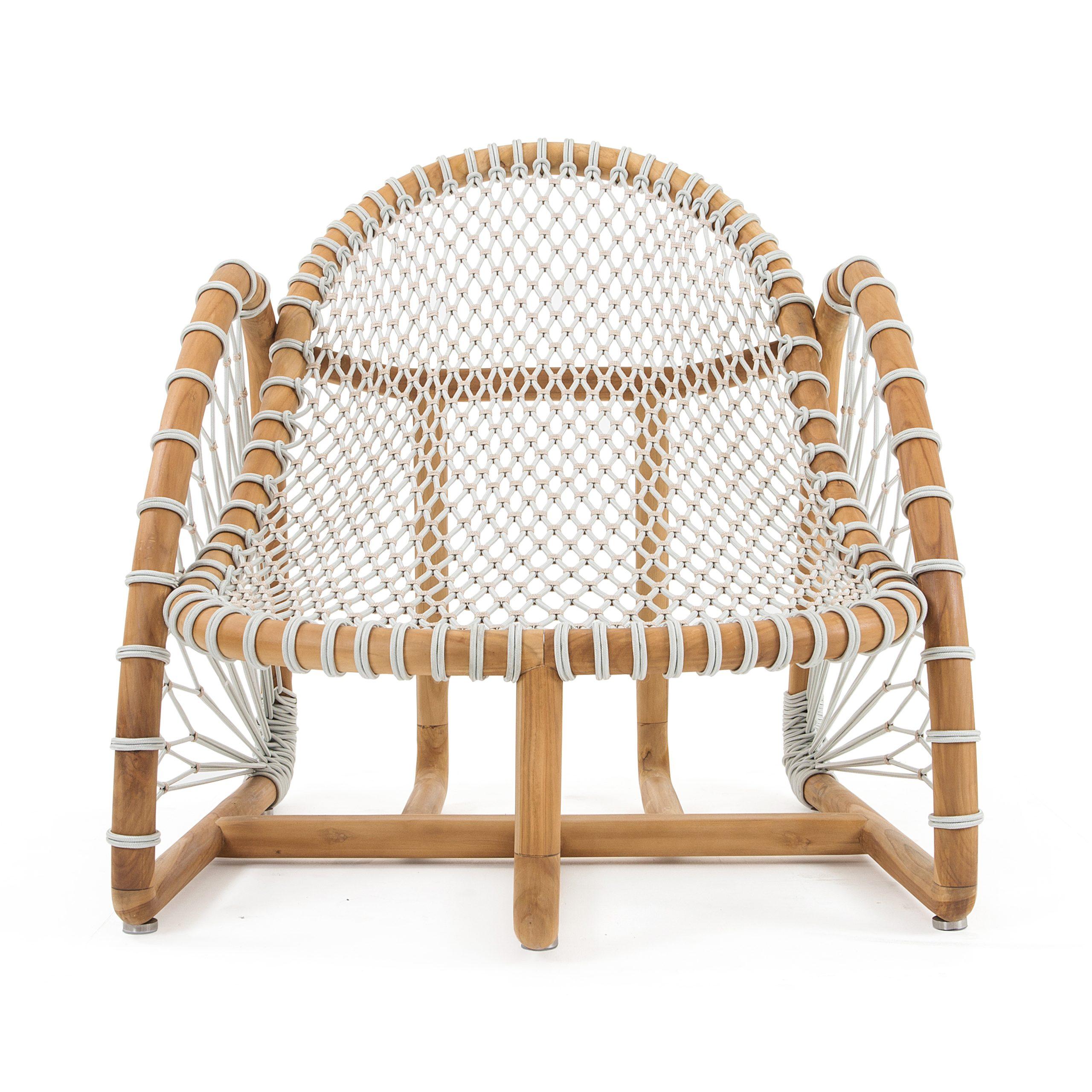 Asian Handcrafted Outdoor Rope Armchair In Solid Teak For Sale
