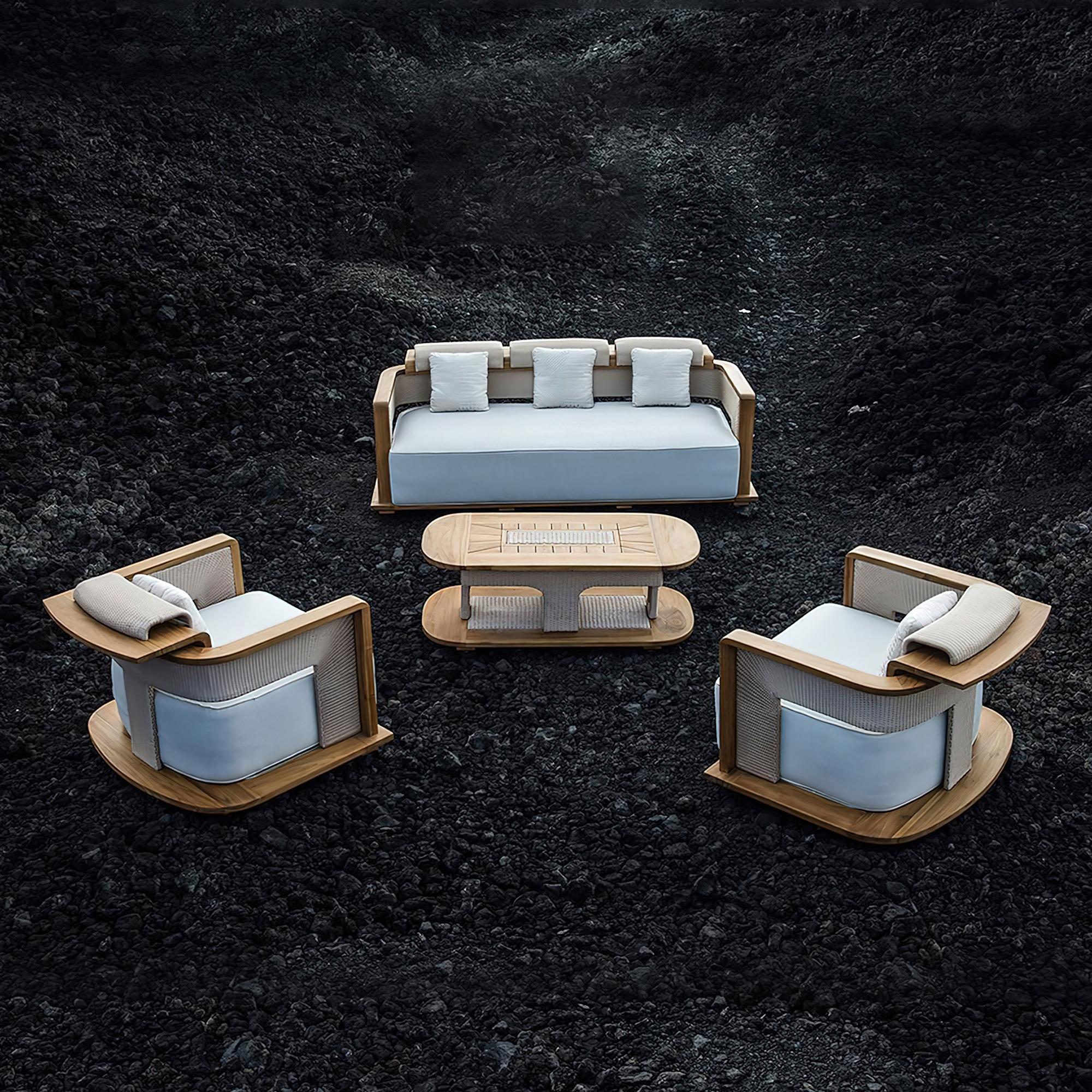 Sofá de exterior artesanal de madera de teca natural con detalle de tejido plano en Nuevo estado para la venta en NEW YORK, NY