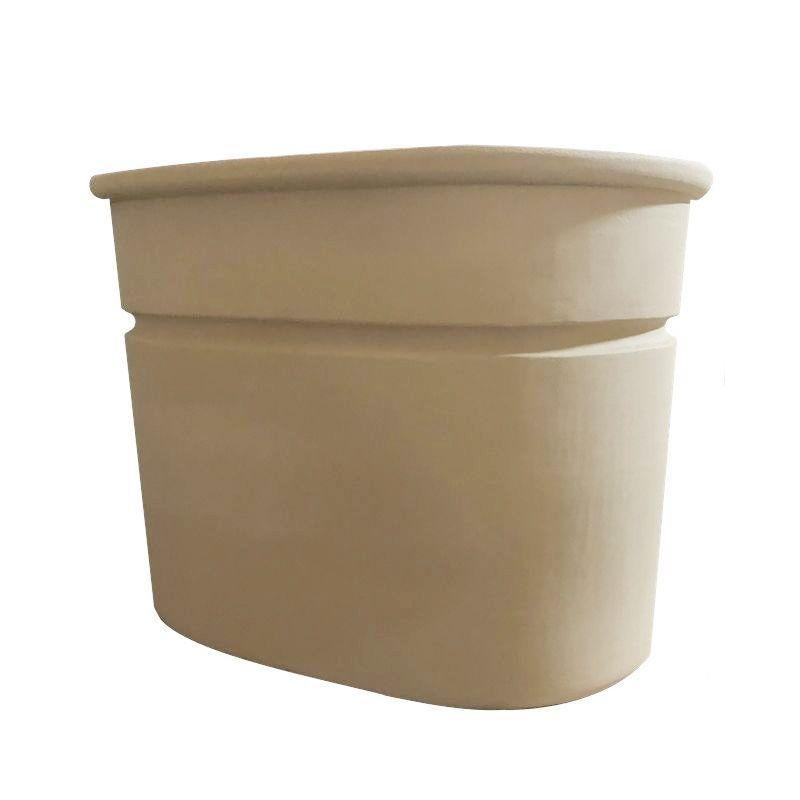 Colonial espagnol Jardinière ovale en terre cuite fabriquée à la main Classic Différentes finitions disponibles en vente