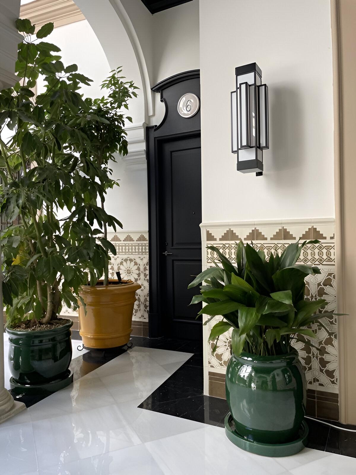 Jardinera Artesanal de Terracota Natural Sobredimensionada Diseño Pequeño en venta 4