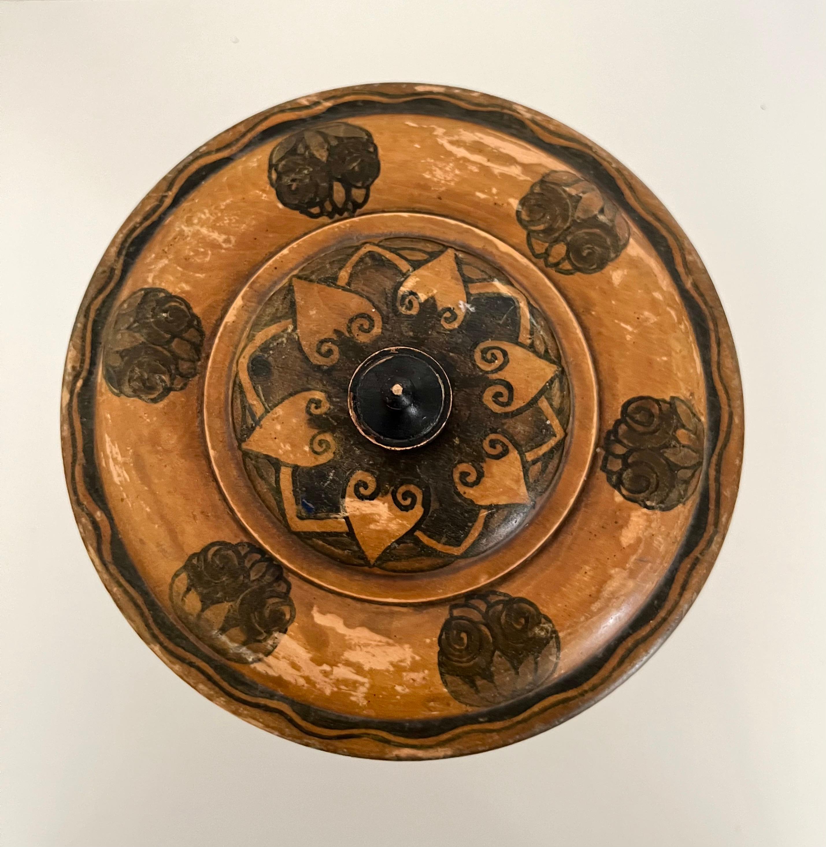 Handcrafted Painted Wooden Lidded Bowl in Art Nouveau Folk Style, Denmark, 1930s For Sale 6