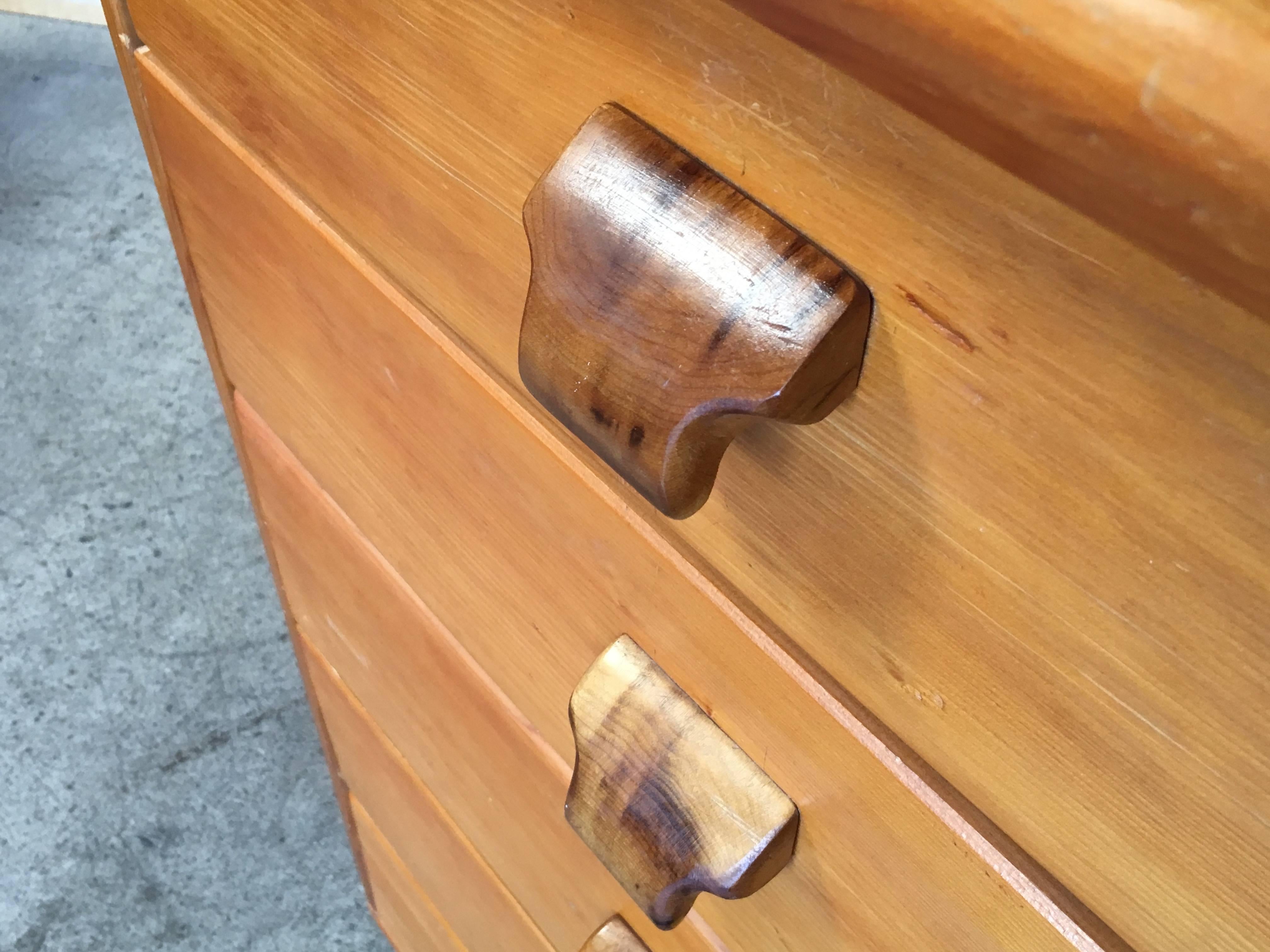 pine drawer pulls