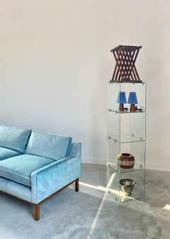 Tavolino artigianale di arte popolare primitiva con piano in vetro, USA, anni '70