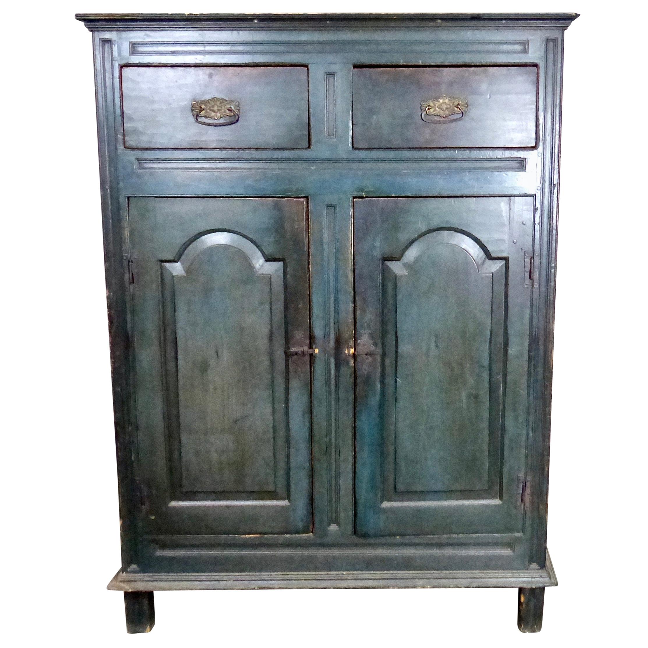 Handcrafted Quebec Painted Pine Cupboard, circa 1800-1810