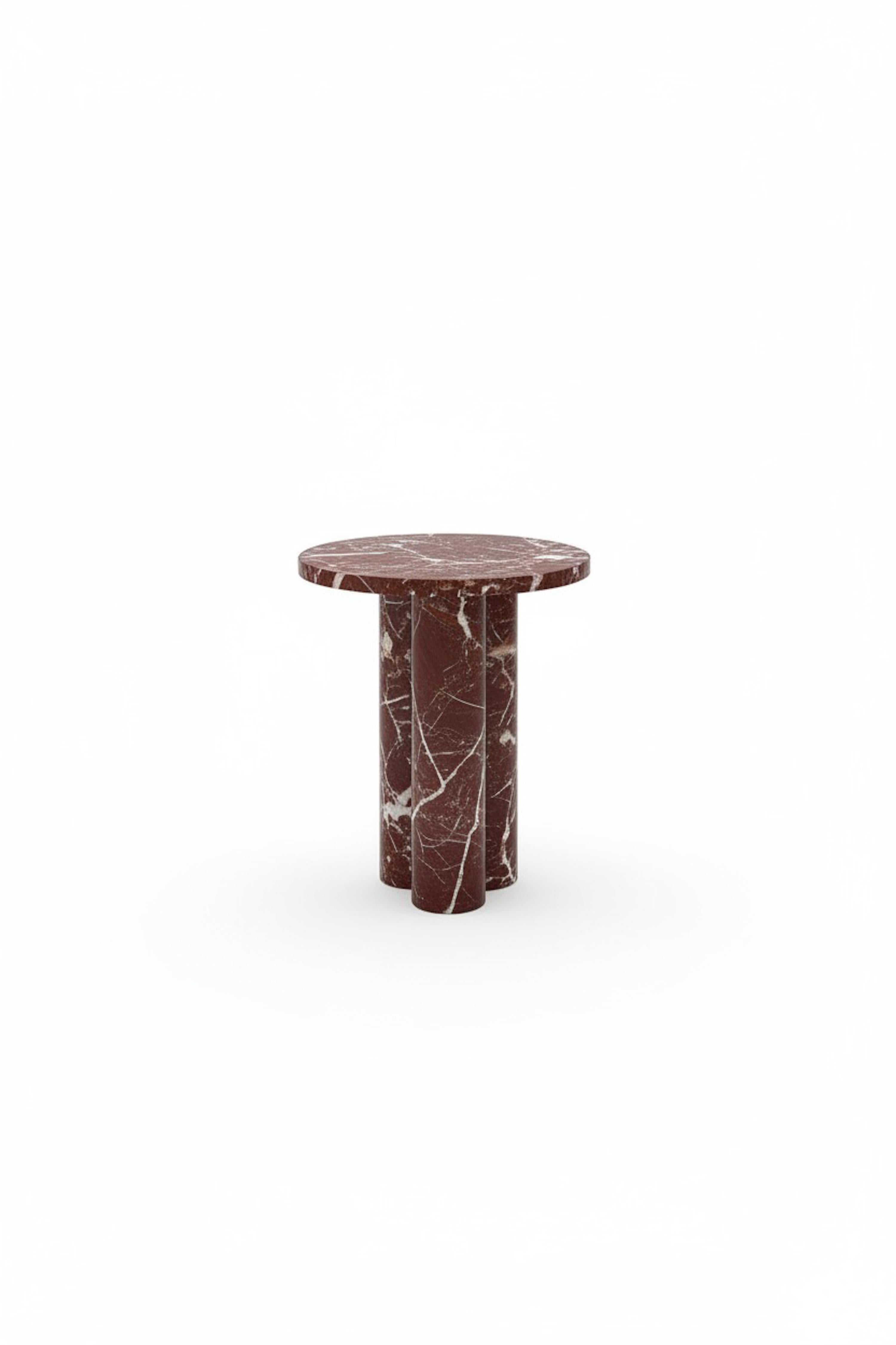 Mesa de centro redonda de mármol Rosso Levanto hecha a mano, mesa auxiliar italiana de piedra roja Moderno en venta
