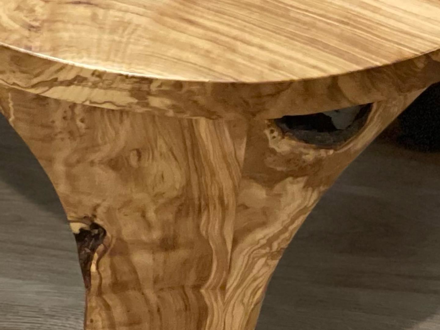 This elegant set of two handcrafted nesting coffee tables combines functionality with natural beauty, making it a versatile addition to any home or design project. Each table is made from solid natural wood, highlighting the unique grain patterns,