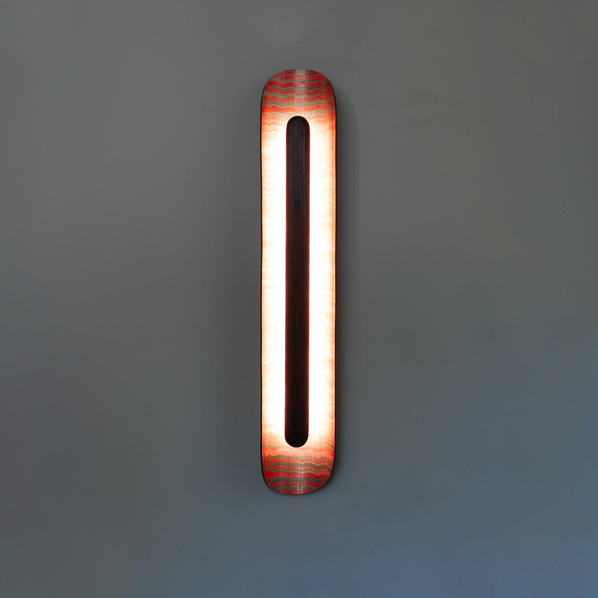 Moderno Lampada da parete Sauron realizzata a mano, Marqueterie de paille in vendita