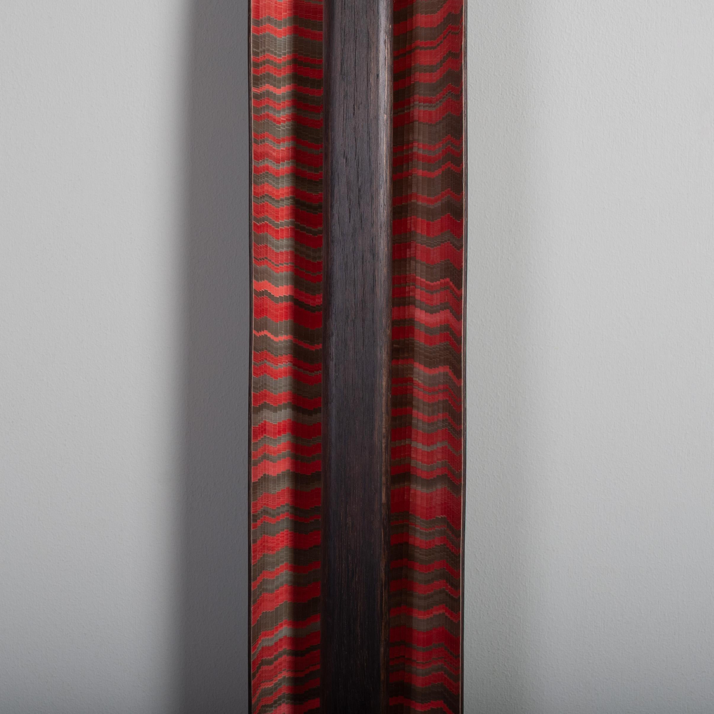 Fatto a mano Lampada da parete Sauron realizzata a mano, Marqueterie de paille in vendita