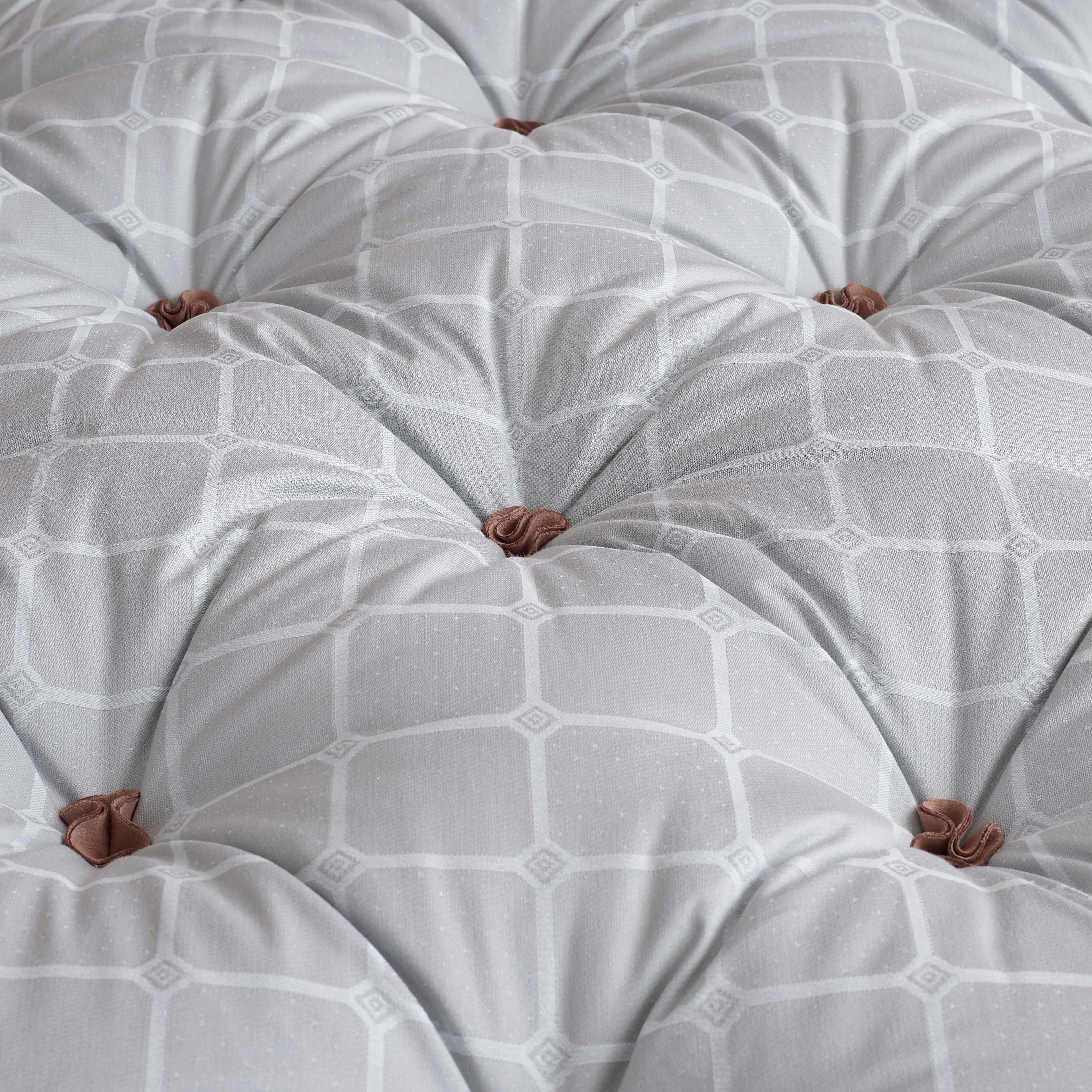Contemporary Savoir Ocean & Nº3 Bed Set, Handmade to Order, Queen Size, by Bill Amberg For Sale