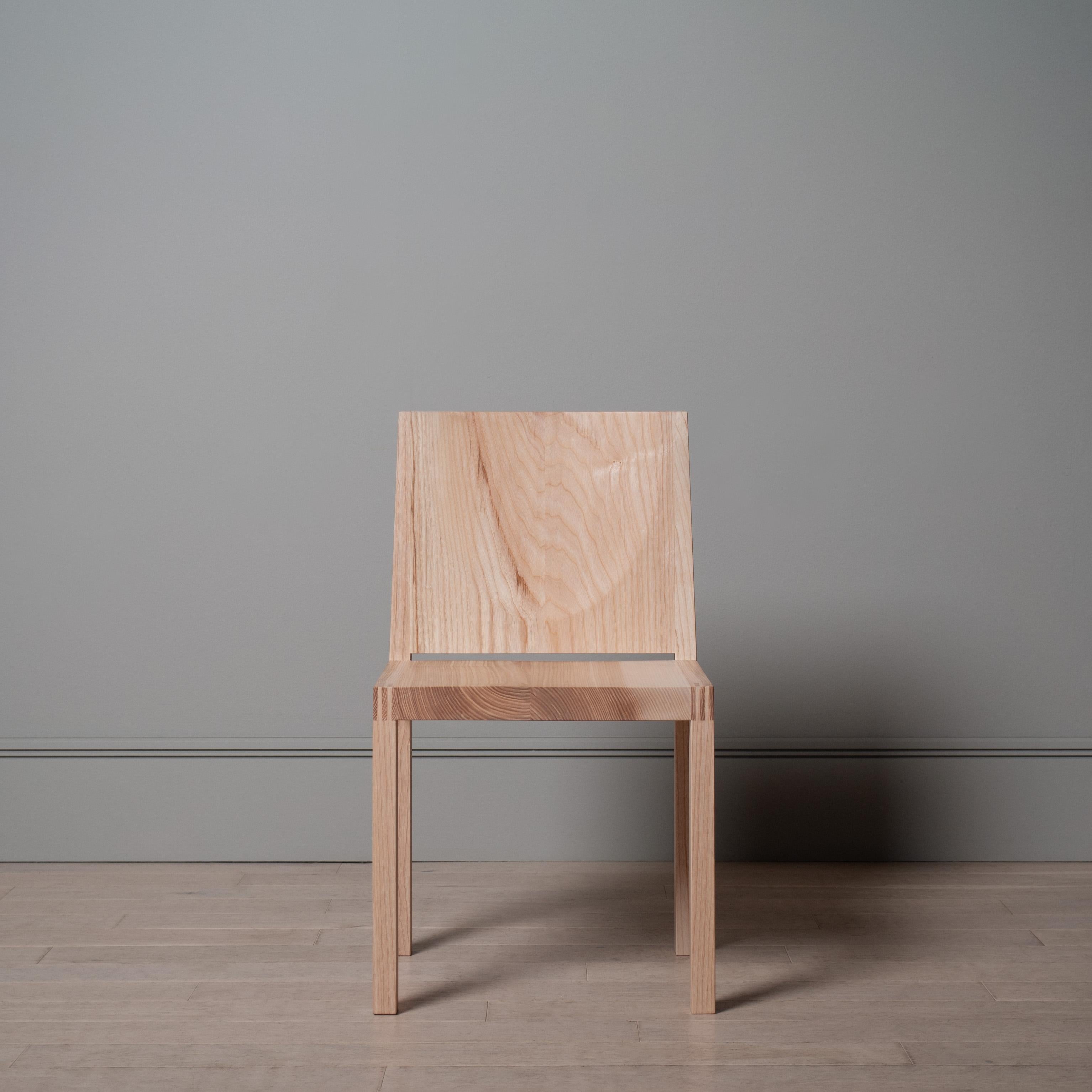 Frassino Handcrafted Sawtooth Dining Chair in vendita