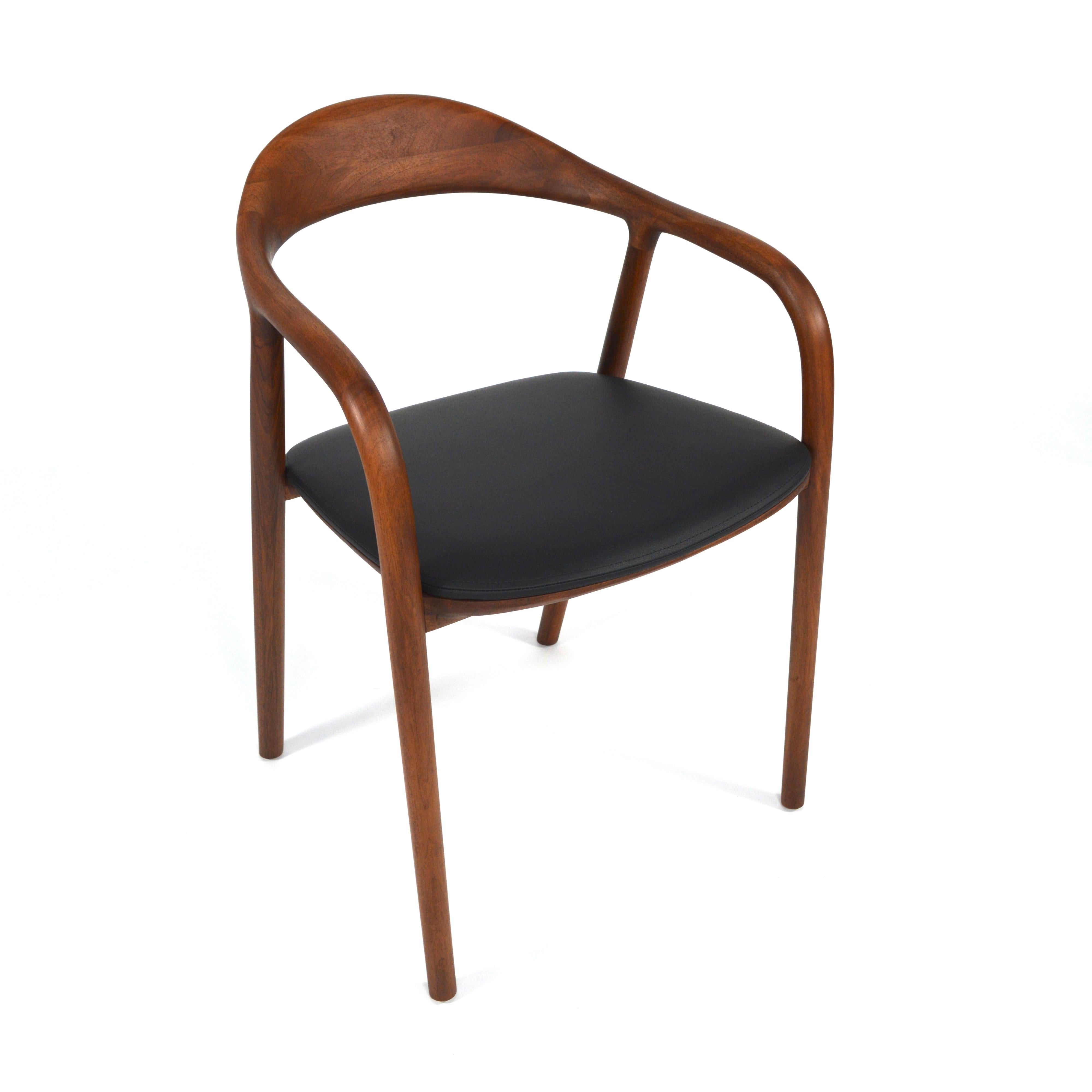 Handcrafted Scandinavian Modern Dining Chairs in Solid Walnut Wood and Leather 6