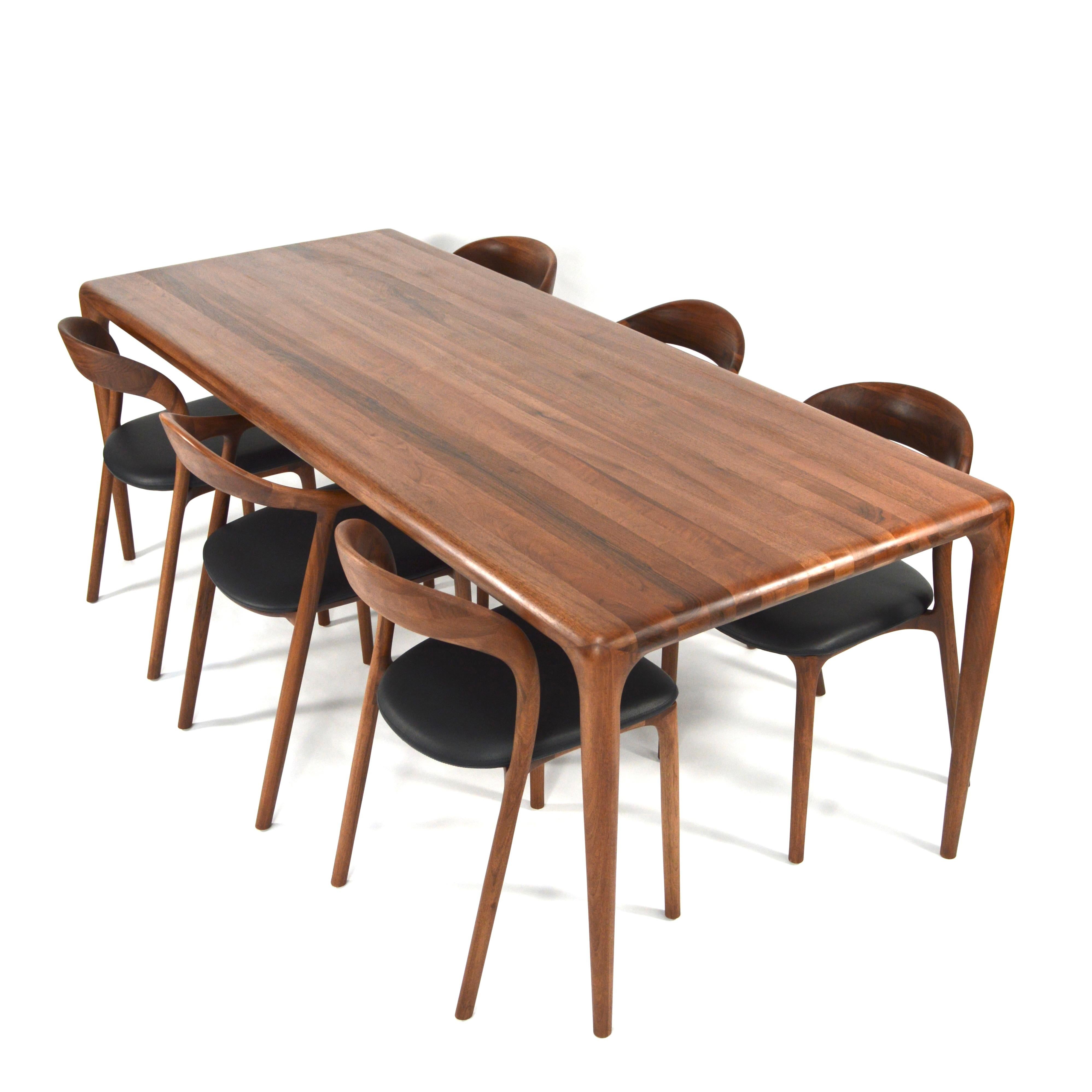 Handcrafted Scandinavian Modern Dining Chairs in Solid Walnut Wood and Leather In New Condition In Pijnacker, Zuid-Holland
