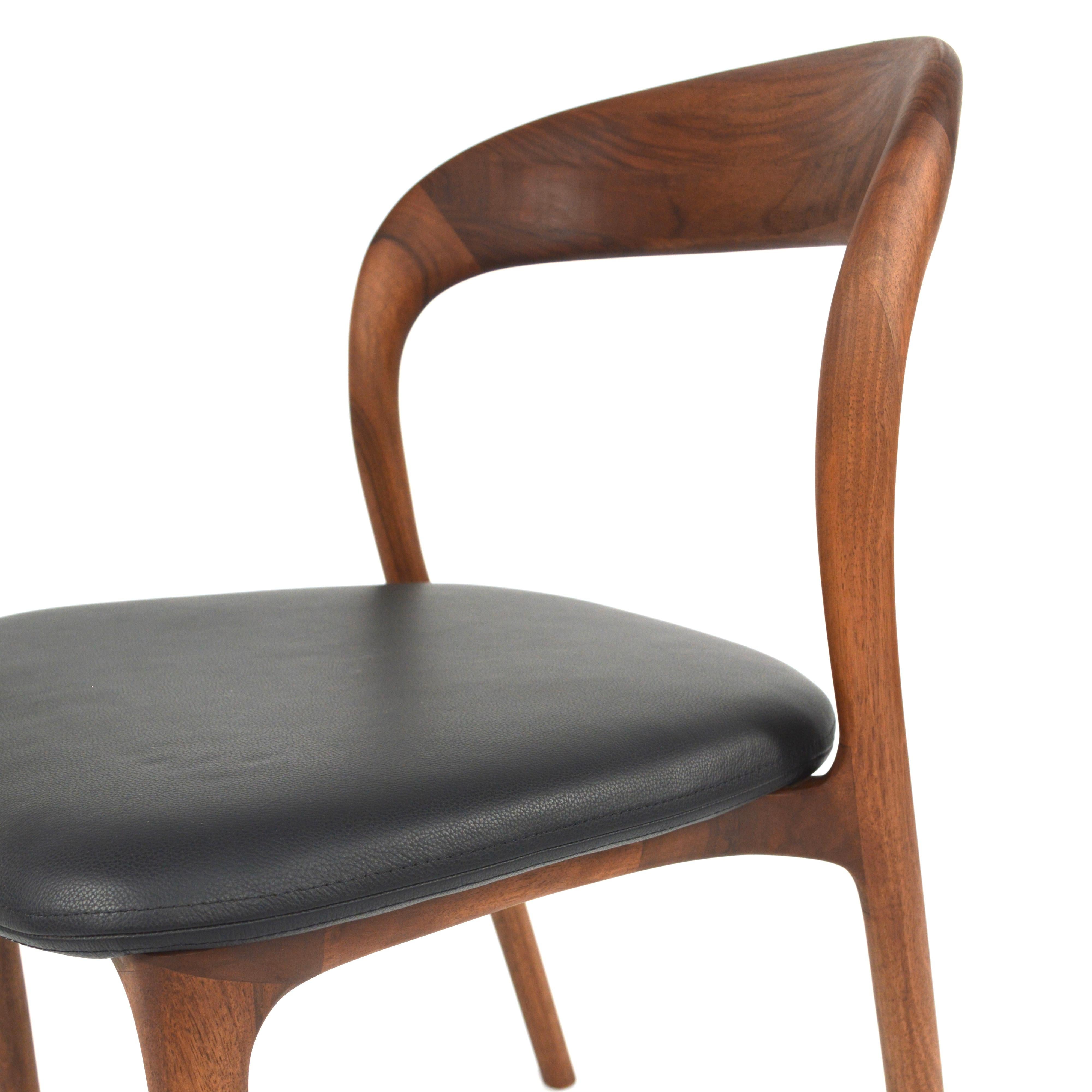 Handcrafted Scandinavian Modern Dining Chairs in Solid Walnut Wood and Leather 2