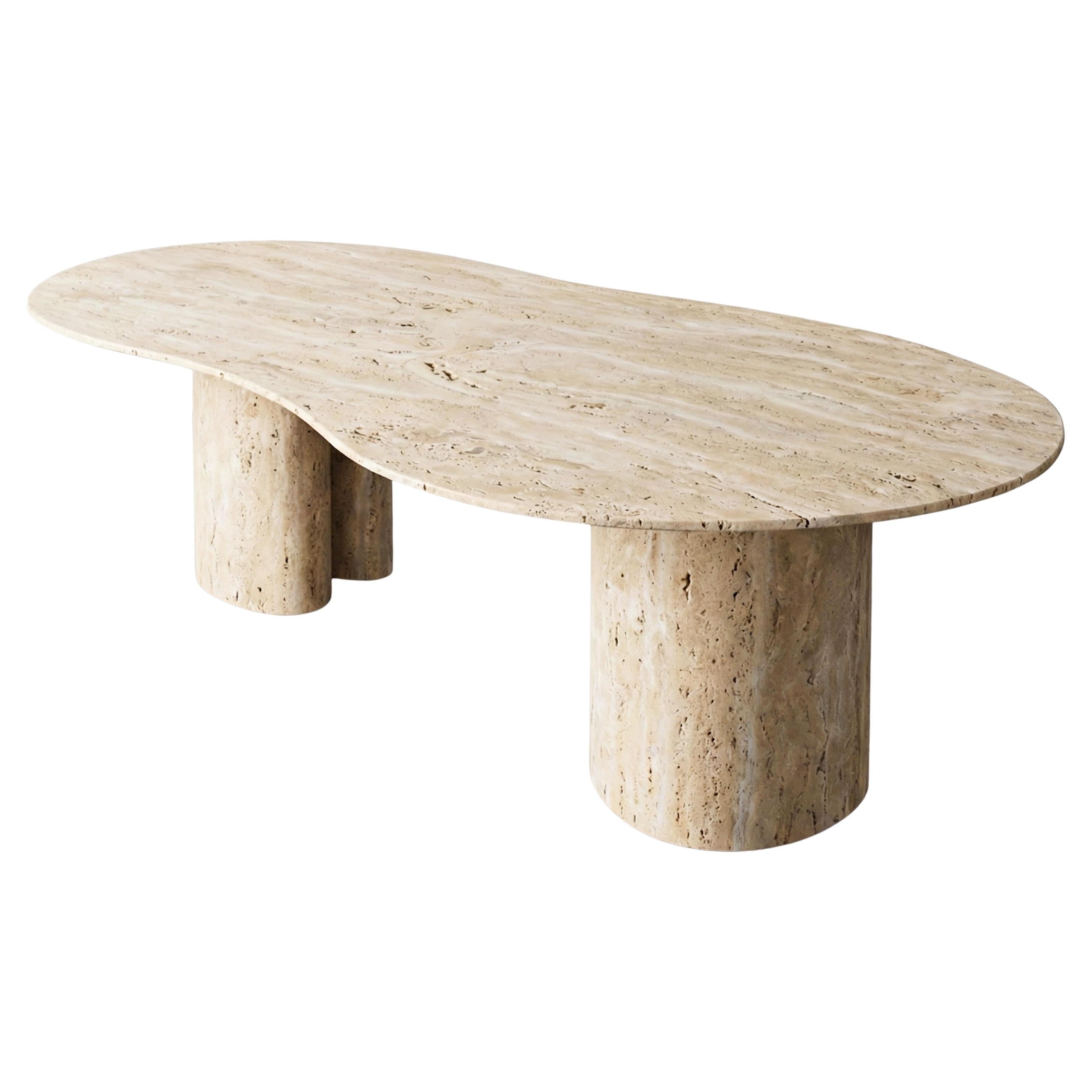 Table sculpturale en travertin italien fabriquée à la main - Table de salle à manger Monolith