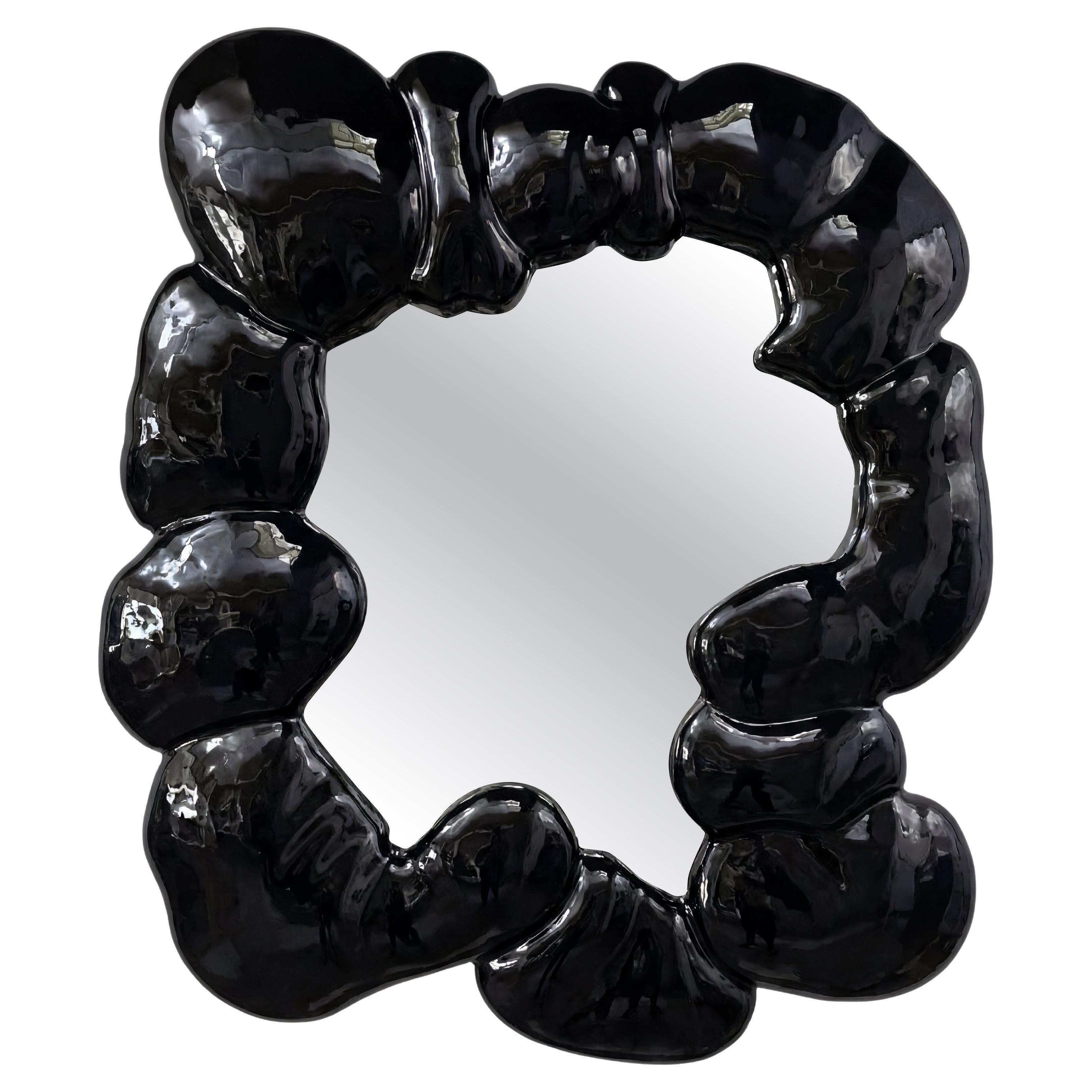 Specchio da parete scultoreo realizzato a mano da Alexey Krupinin, no 32" x 28".