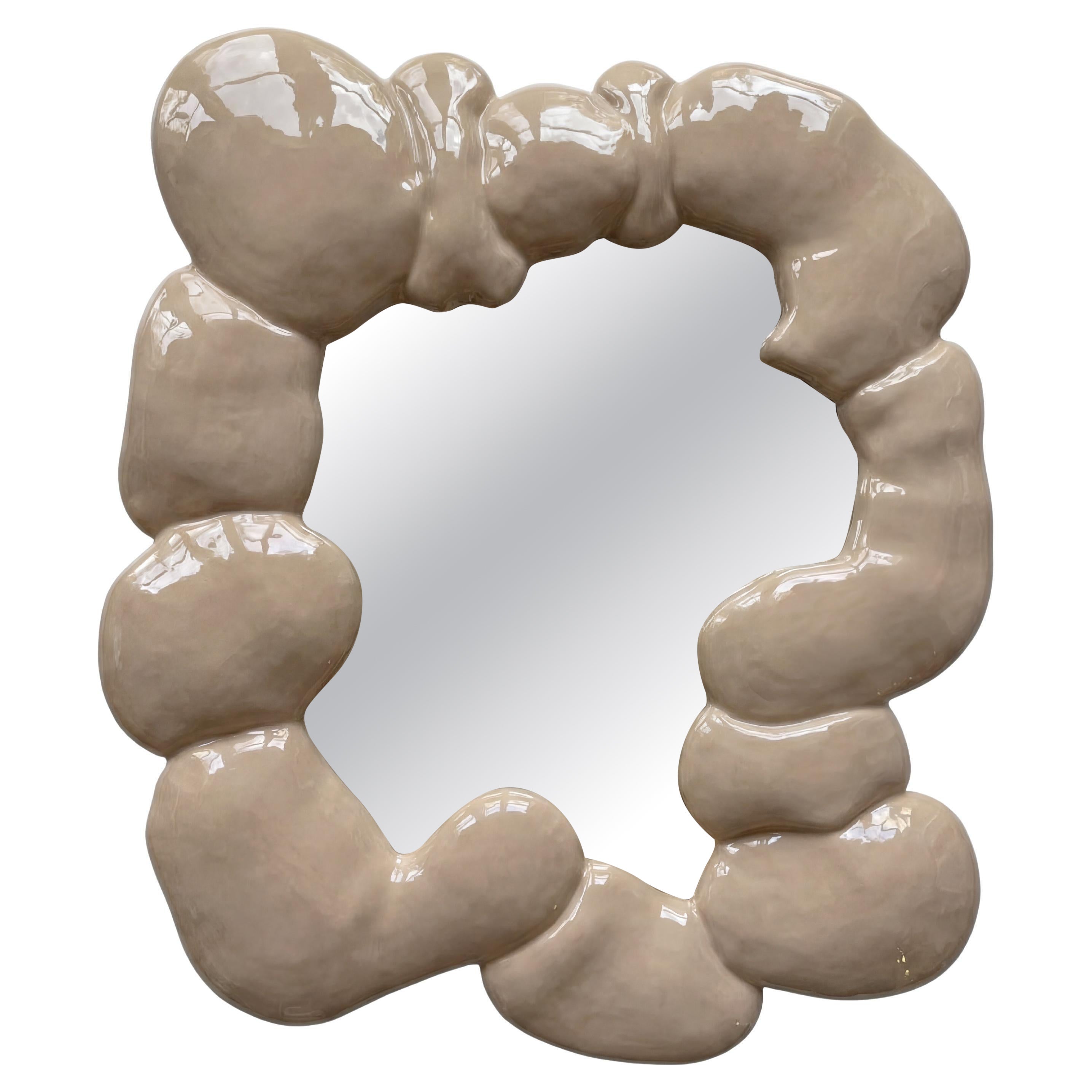 Specchio da parete scultoreo realizzato a mano da Alexey Krupinin, no 32" x 28".