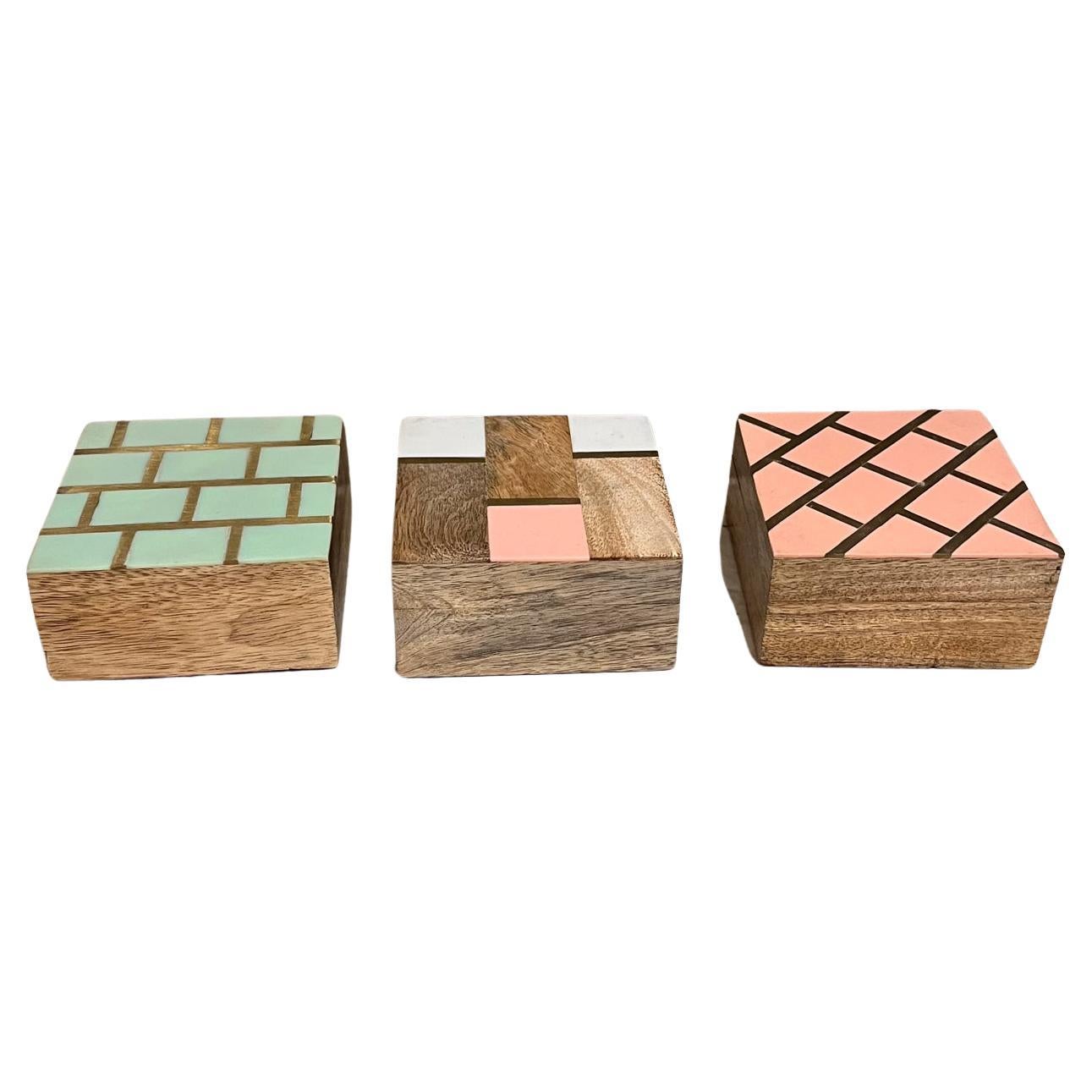 Tres Cajas de Baratijas Artesanales Mod Diseño Geométrico en venta