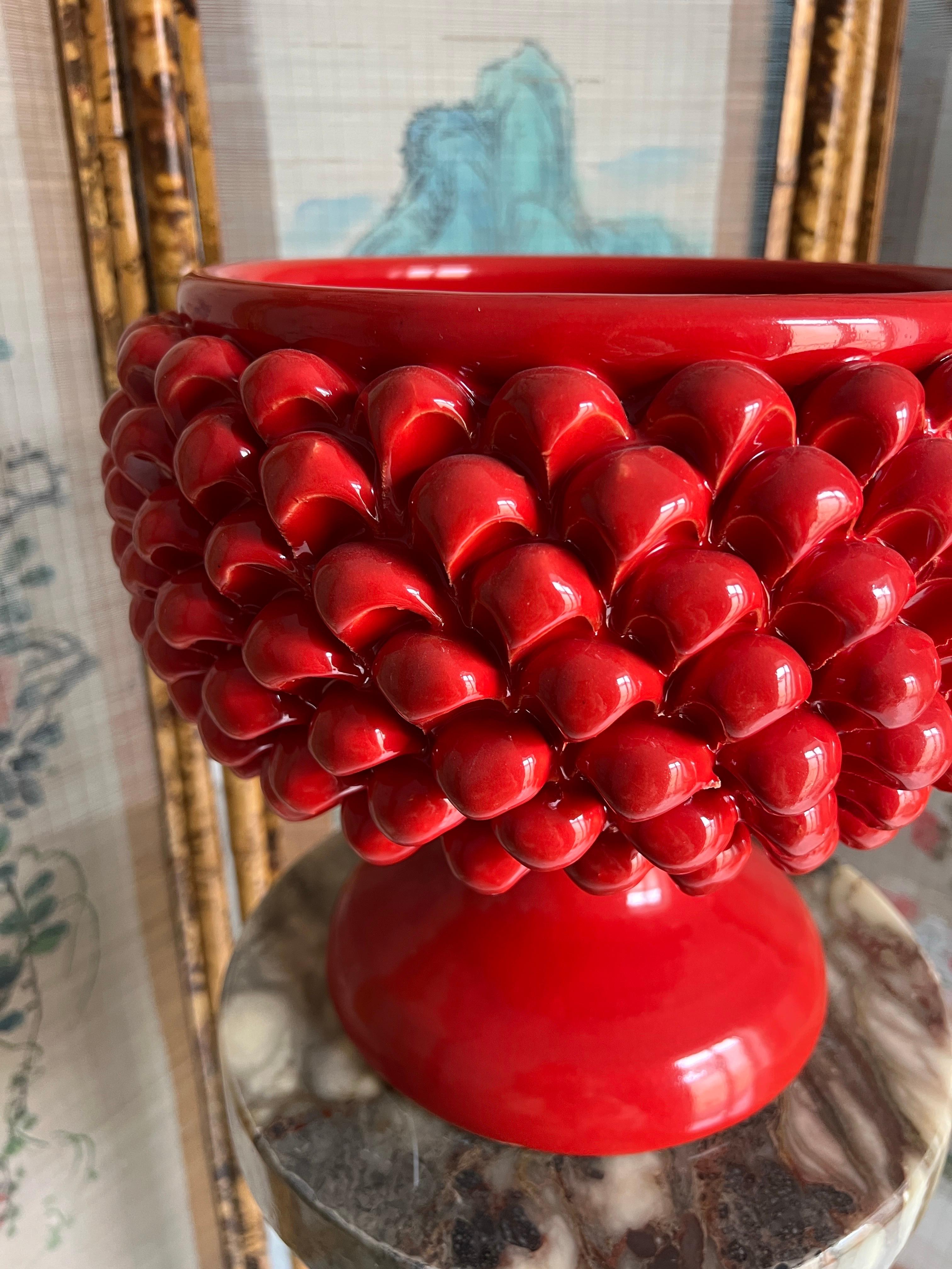 Bol centre de table en céramique sicilienne fabriqué à la main en vente 5