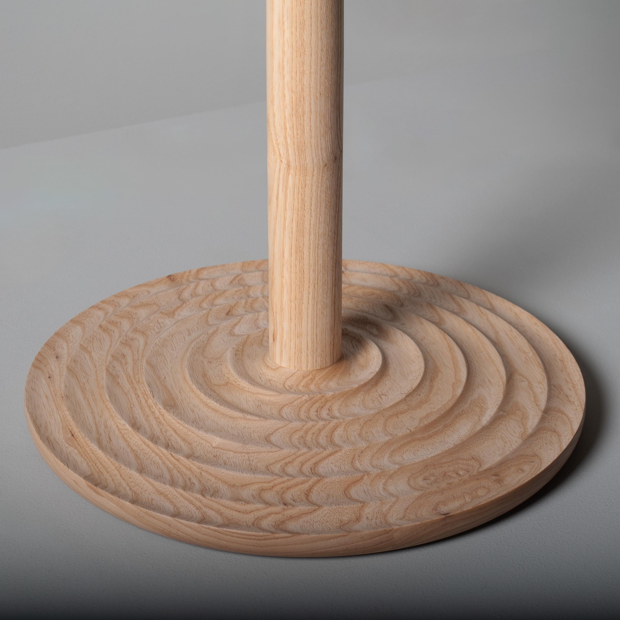 Large Handcrafted English Ash Side Table In New Condition For Sale In London, GB