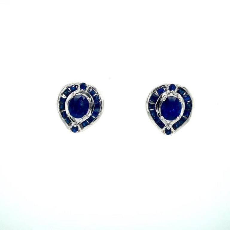 Women's Art Deco Blue Sapphire Everyday Stud Earrings in Sterling Silver For Sale