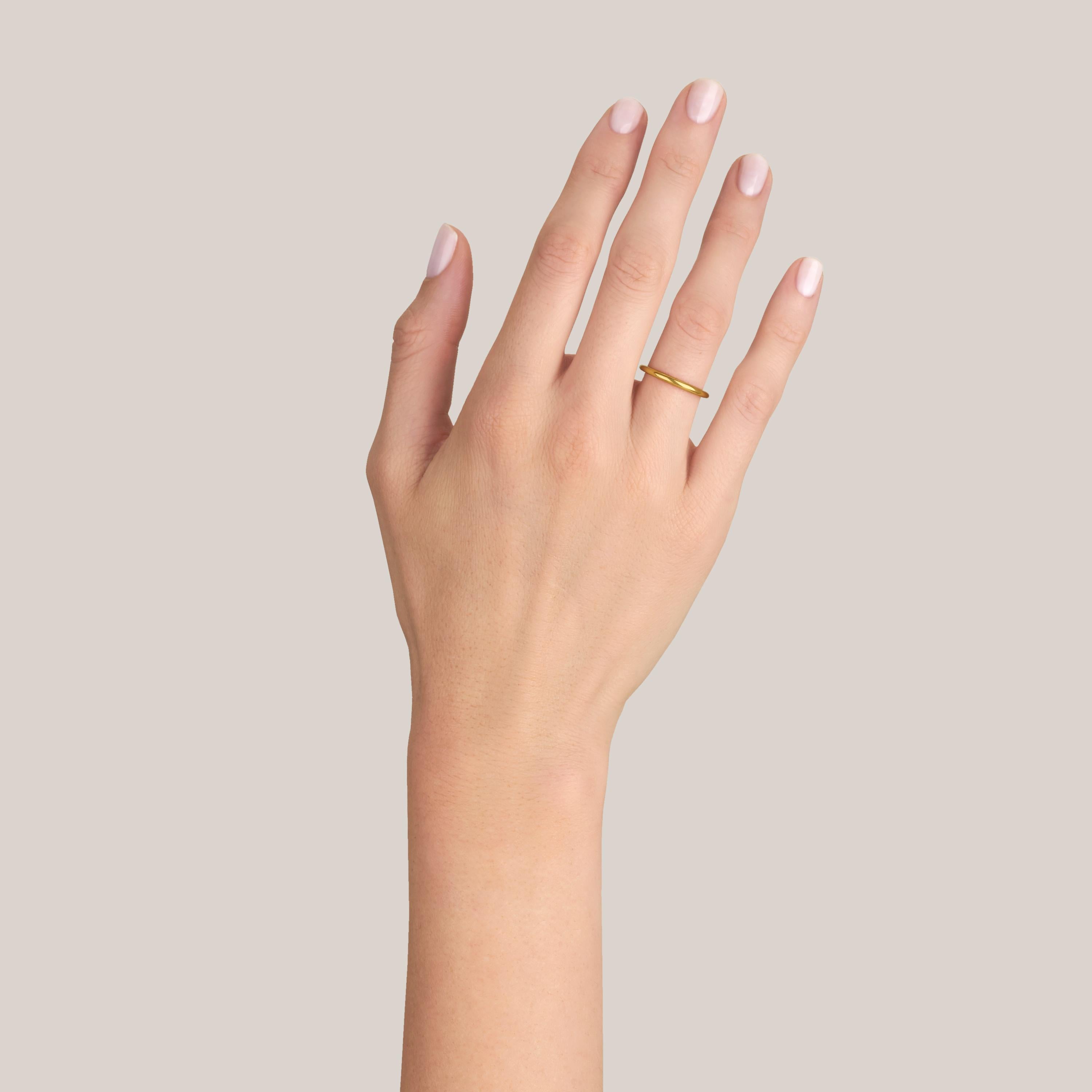 For Sale:  Handcrafted Small Leda 18K Gold Band by Single Stone 4