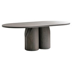 Mesa de comedor Barrow artesanal de roble macizo oscuro 120 "L de Mary Ratcliffe Studio