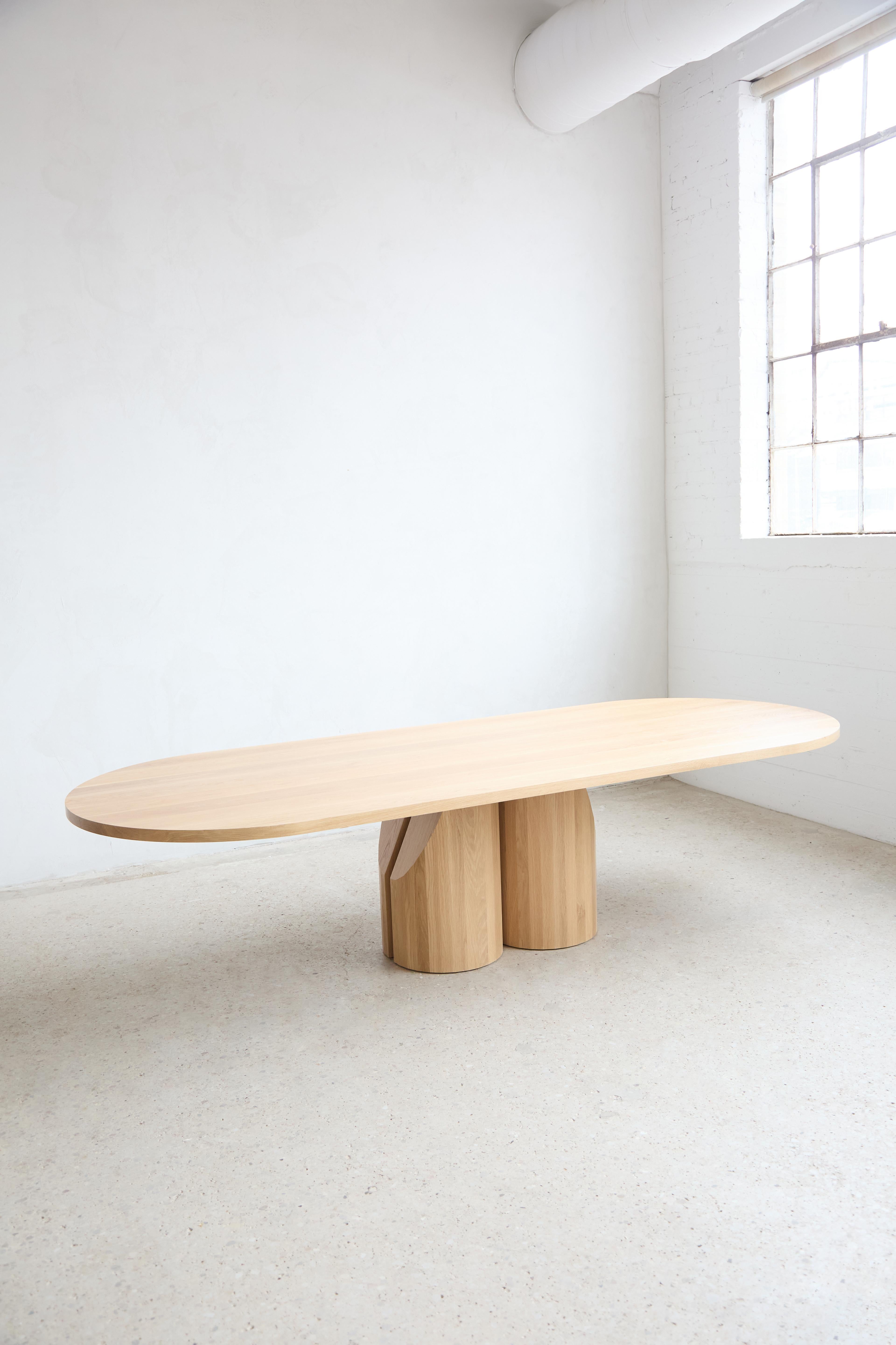 Table de salle à manger étroite en chêne blanc massif fabriquée à la main 84