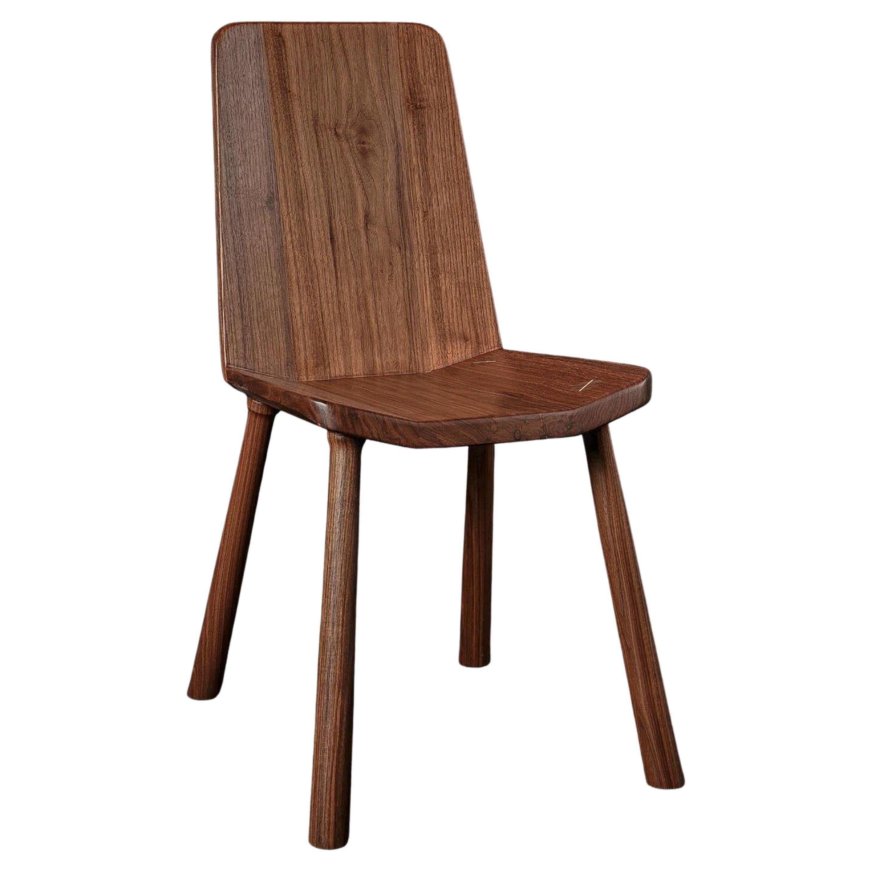 Chaise de salle à manger FIJN en bois massif fabriqué à la main par Möbius Objects