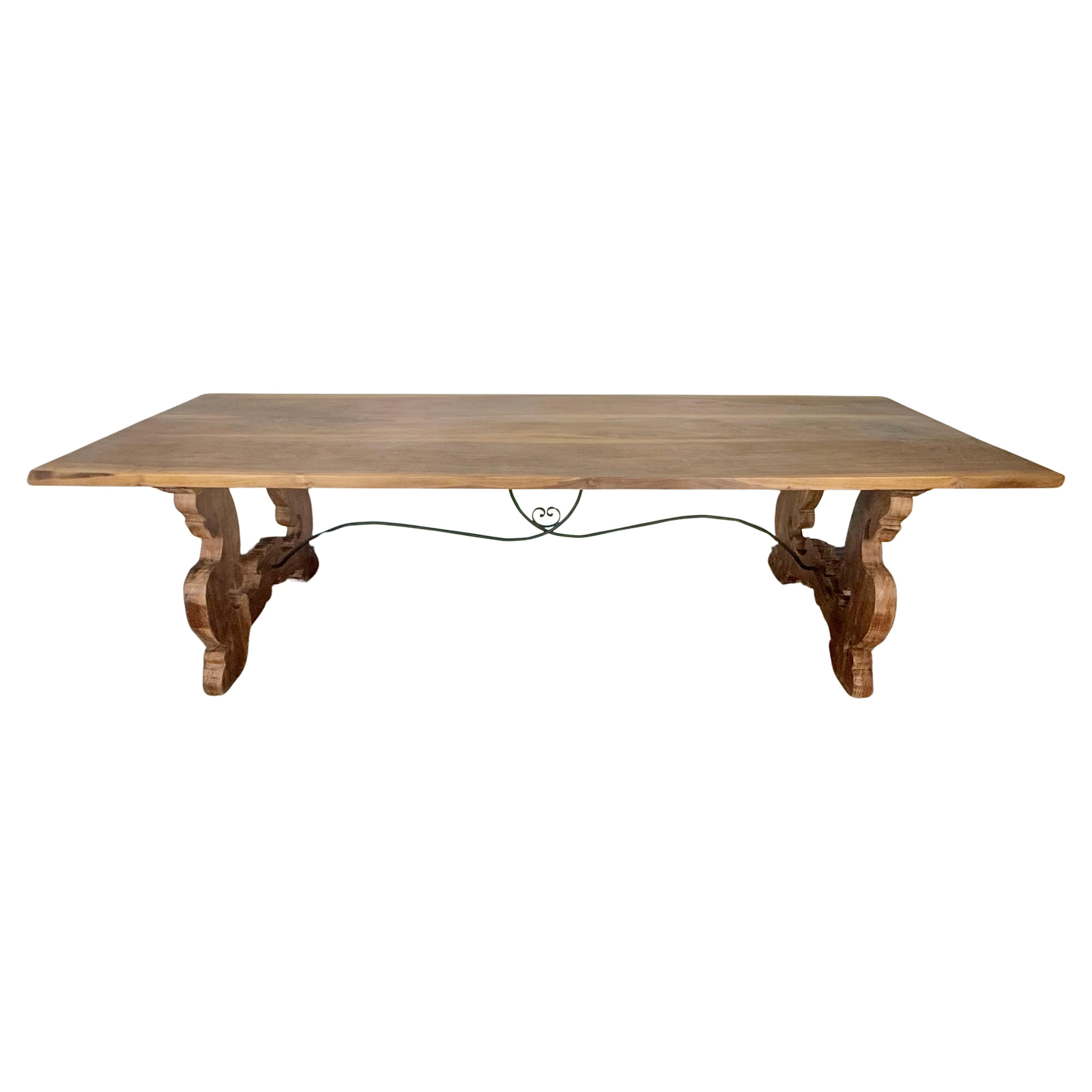 New And Custom Dining Room Tables