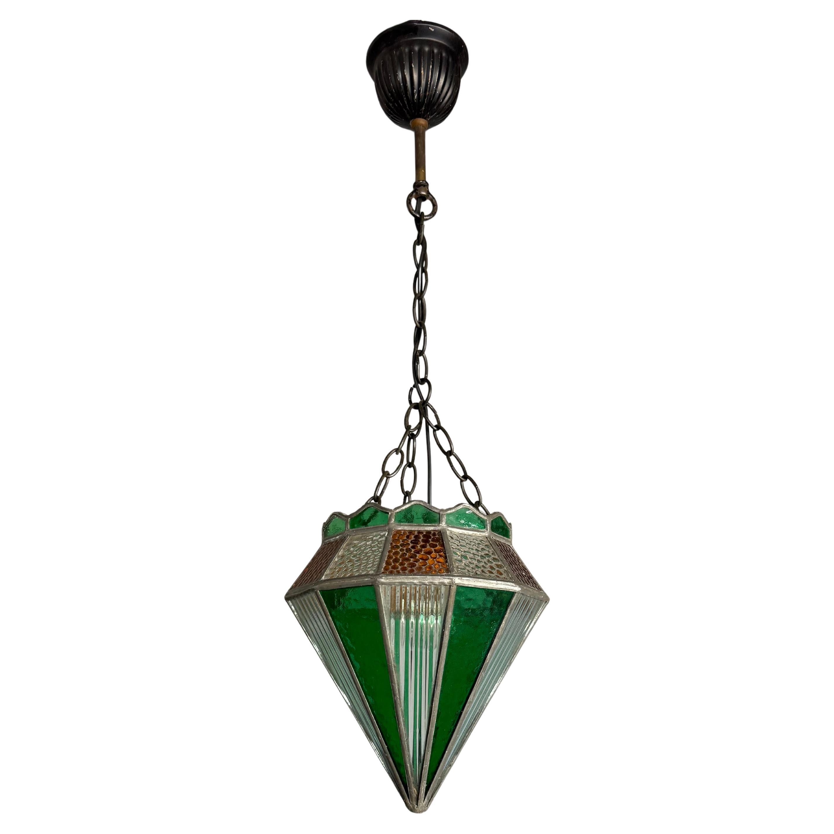 Pendentif en verre Stained Glass Art Deco fabriqué à la main Diamant Design & Great Colors en vente