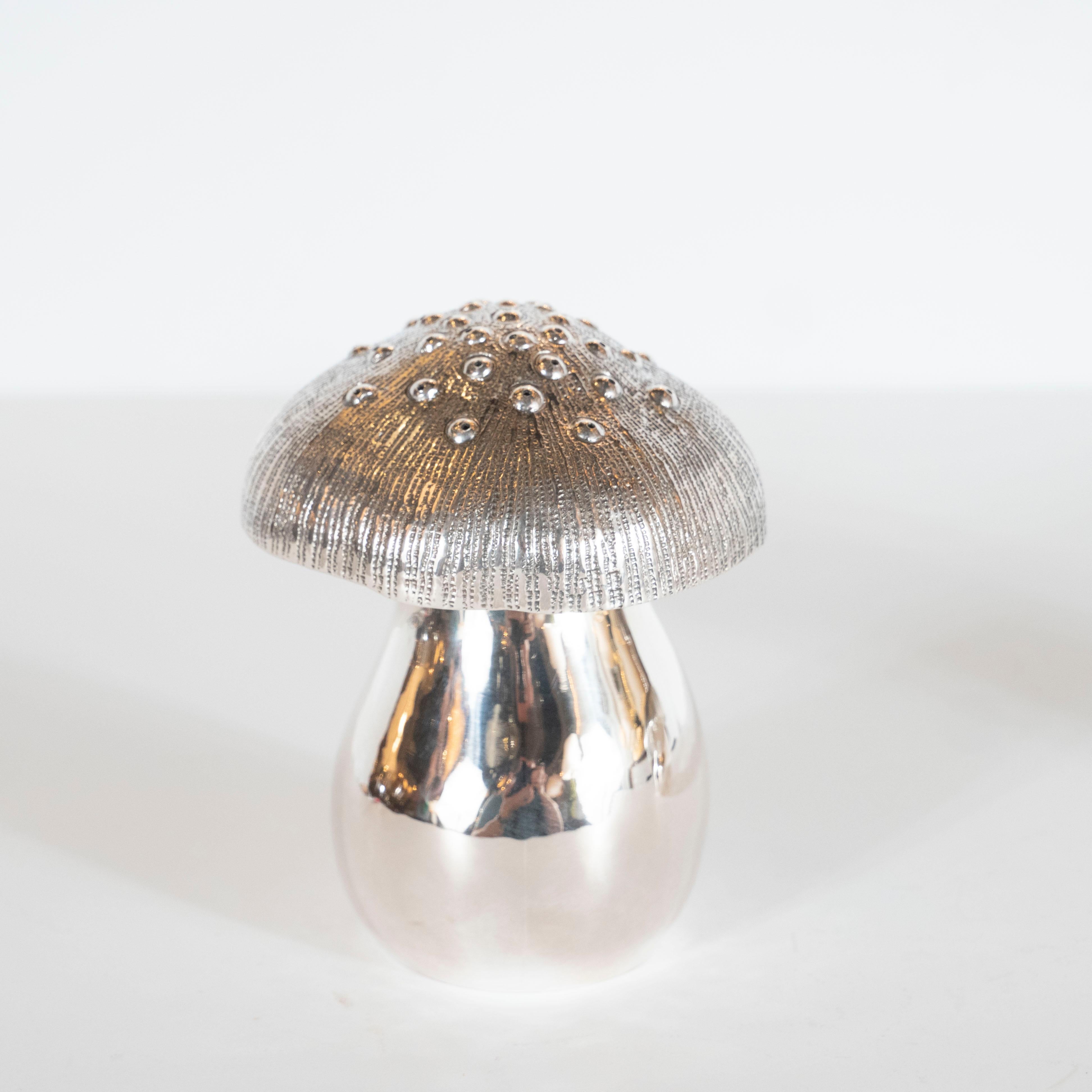Established in Venice in 1846, Missiaglia is one of the world's premier makers of the finest jewelry objects, as well as a select number of bespoke sterling silver tabletop accessories. This handcrafted mushroom salt Shaker and pepper mill showcase