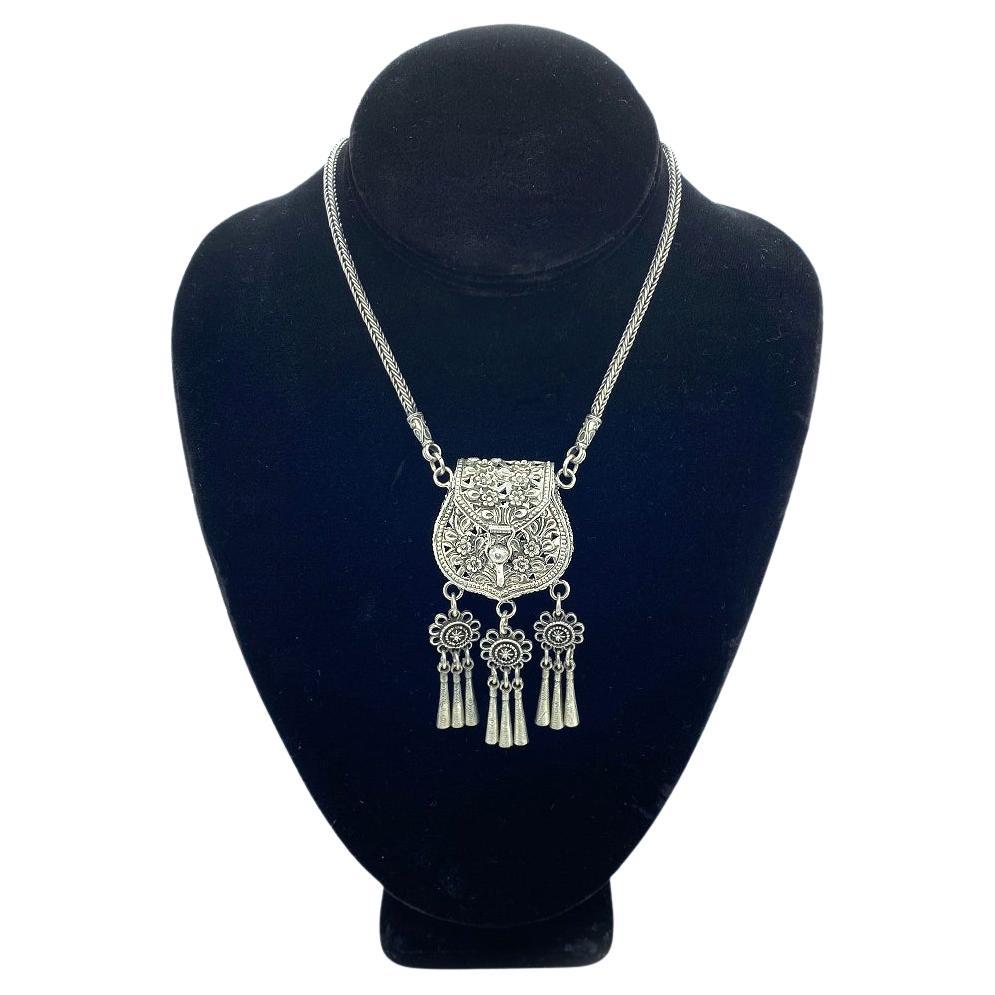 Artigiano Borsellino artigianale in argento 925 con collana lunga in vendita