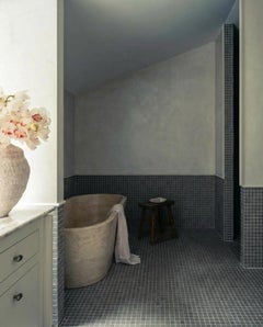 Handcrafted Stone Bath Tub - Sculptural Solid Travertine Bathtub