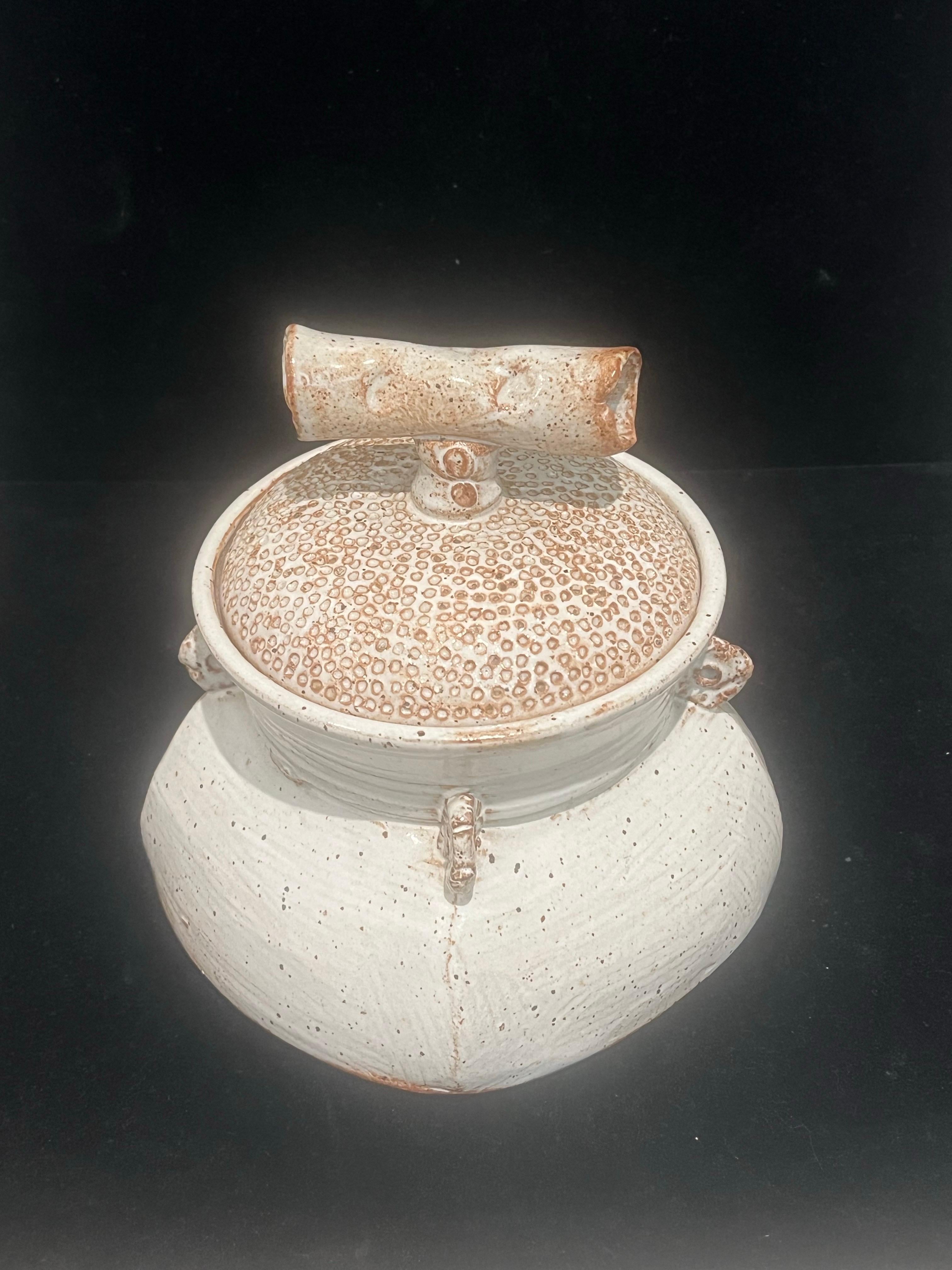 Handcrafted Studio Pottery Tureen With Lid California Design MCM Signed (20. Jahrhundert) im Angebot