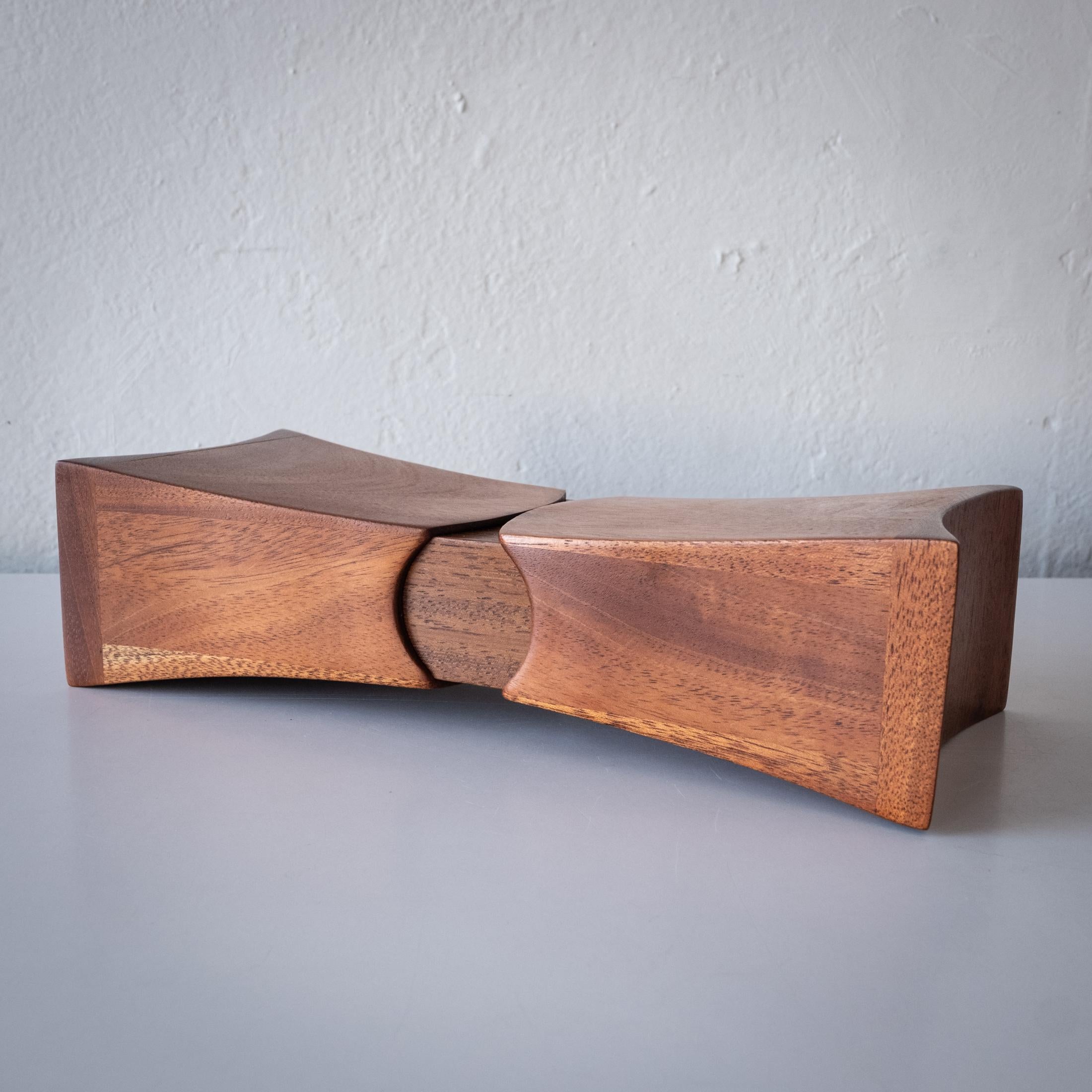 Handcrafted Studio Sculptural Wood Jewelry Ring Box 1970s 4