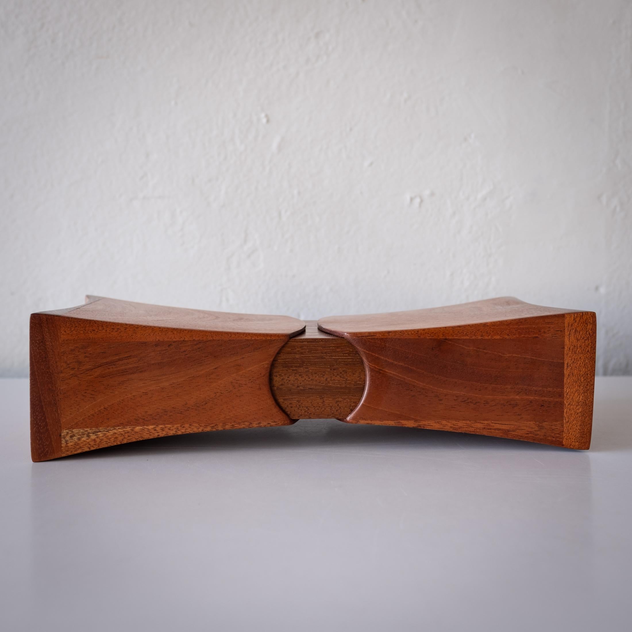 Handcrafted sculptural studio jewelry box . Amazing craftsmanship with two sliding sides that reveal compartments for rings. The compartments are felt lines.  Signed. 

Ring box when closed: 4.75