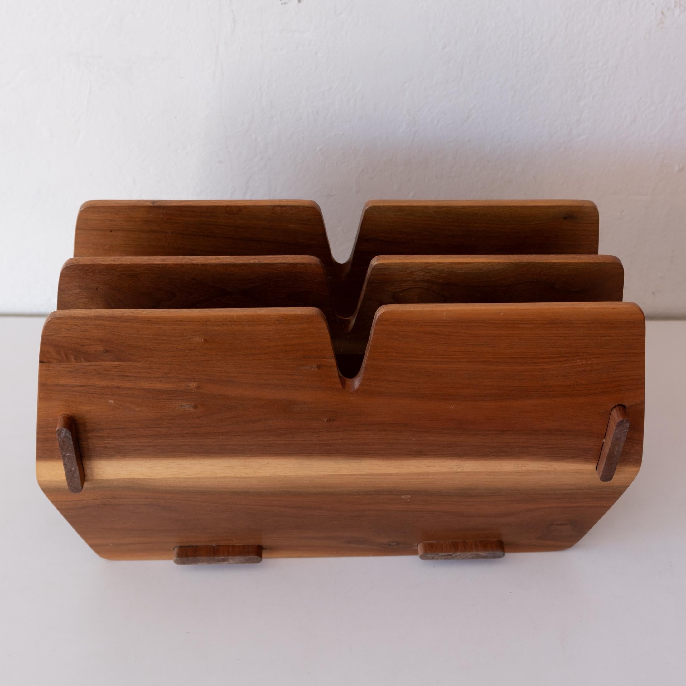 Handcrafted Studio Wood Letter Trays von Appalachian Artist Kelly Mehler im Angebot 7